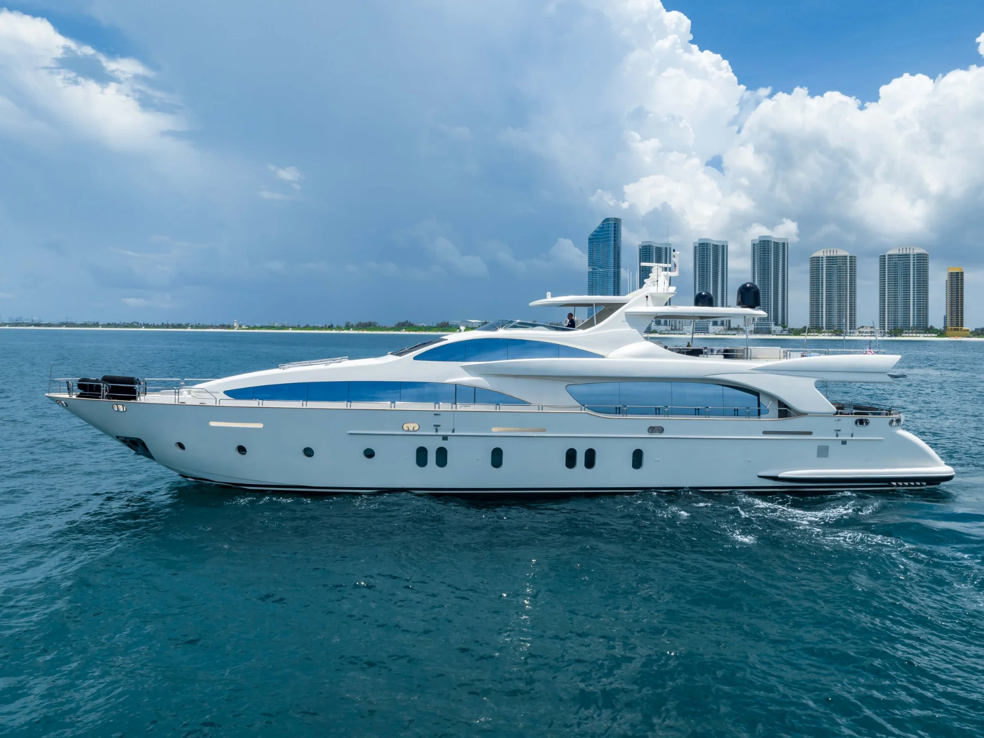 RYLAX | Azimut 116 - Azimut