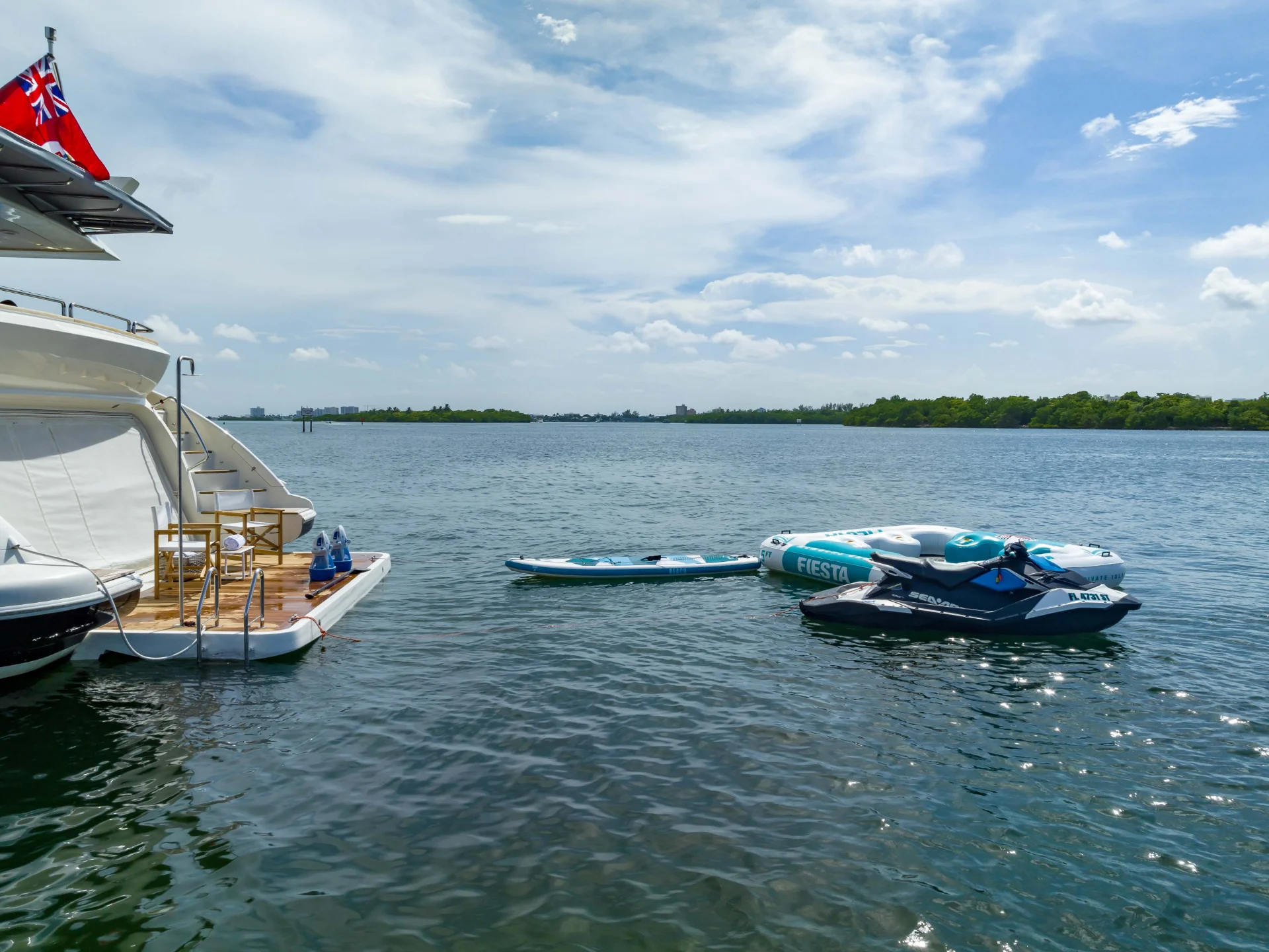 RYLAX | Azimut 116 - Azimut