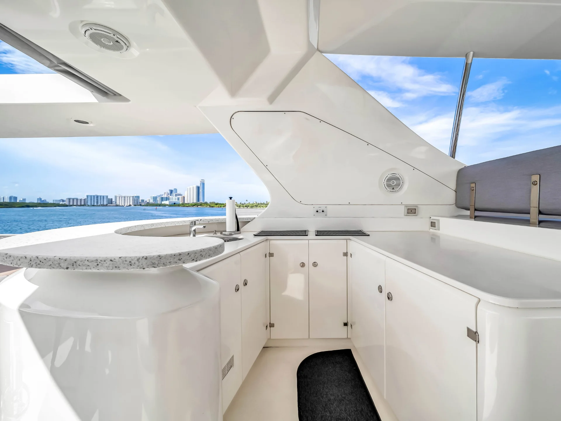 RYLAX | Azimut 116 - Azimut