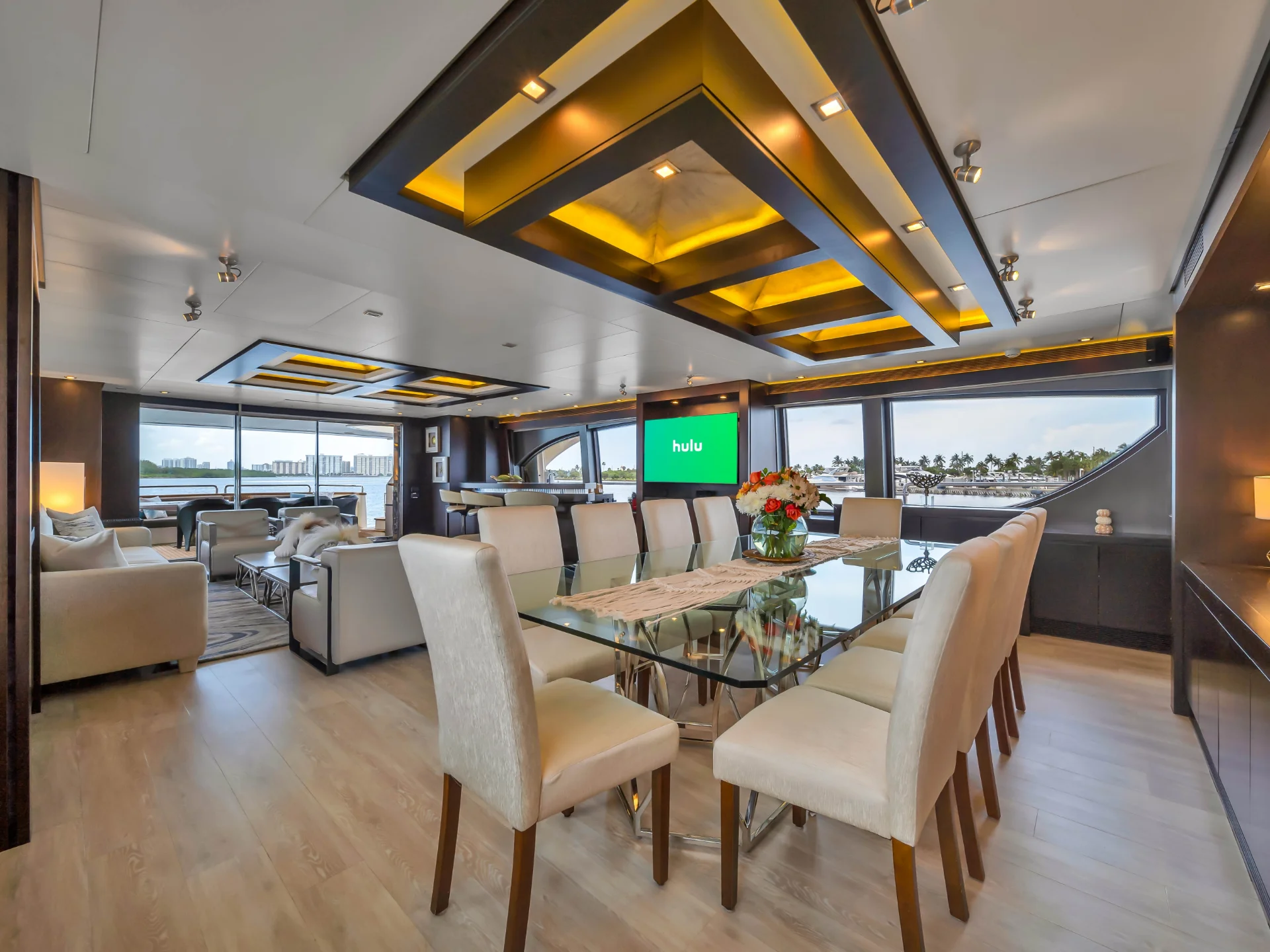 RYLAX | Azimut 116 - Azimut