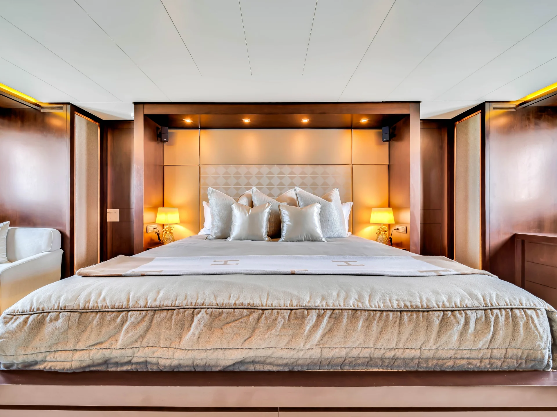 RYLAX | Azimut 116 - Azimut