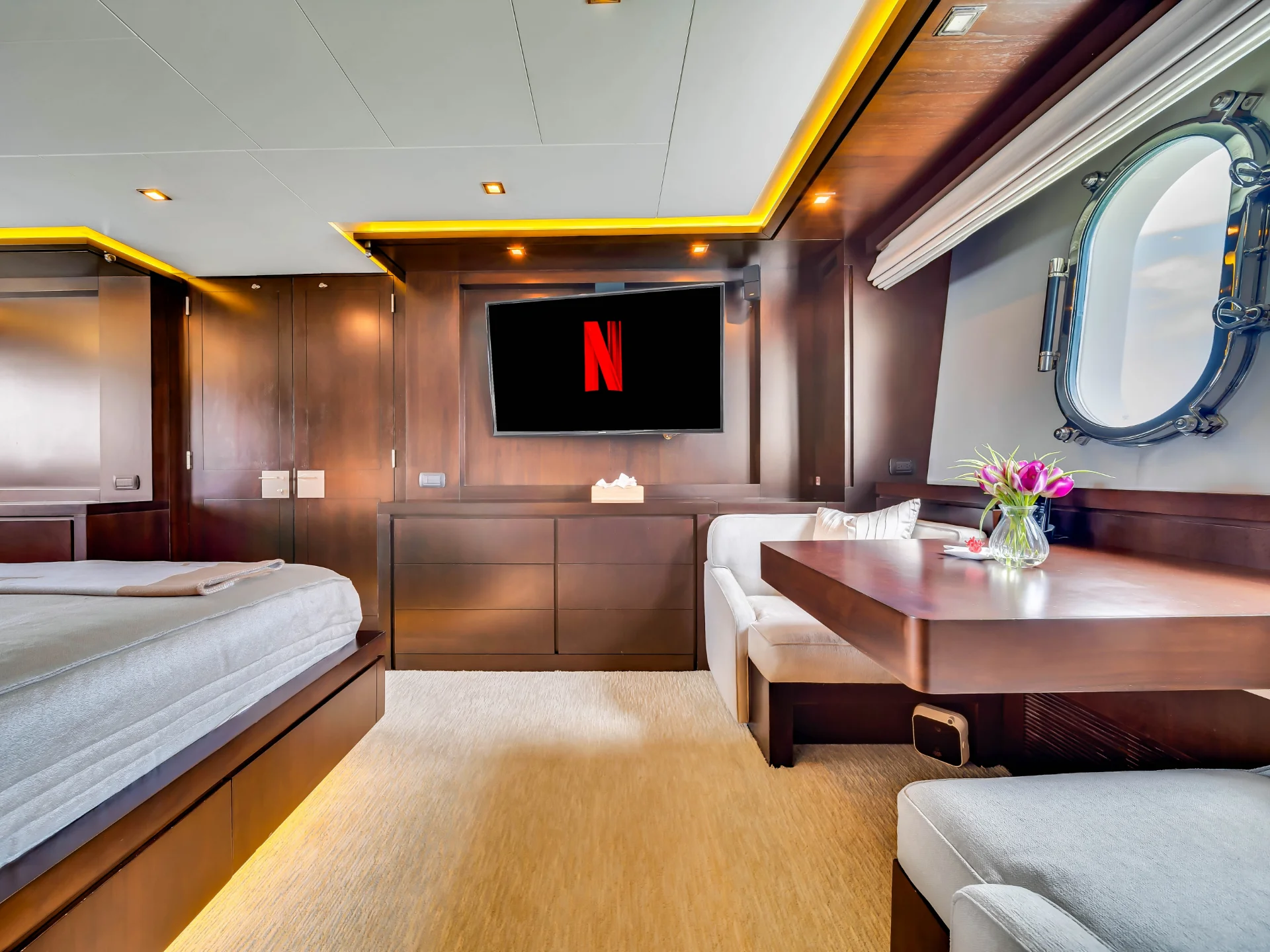 RYLAX | Azimut 116 - Azimut