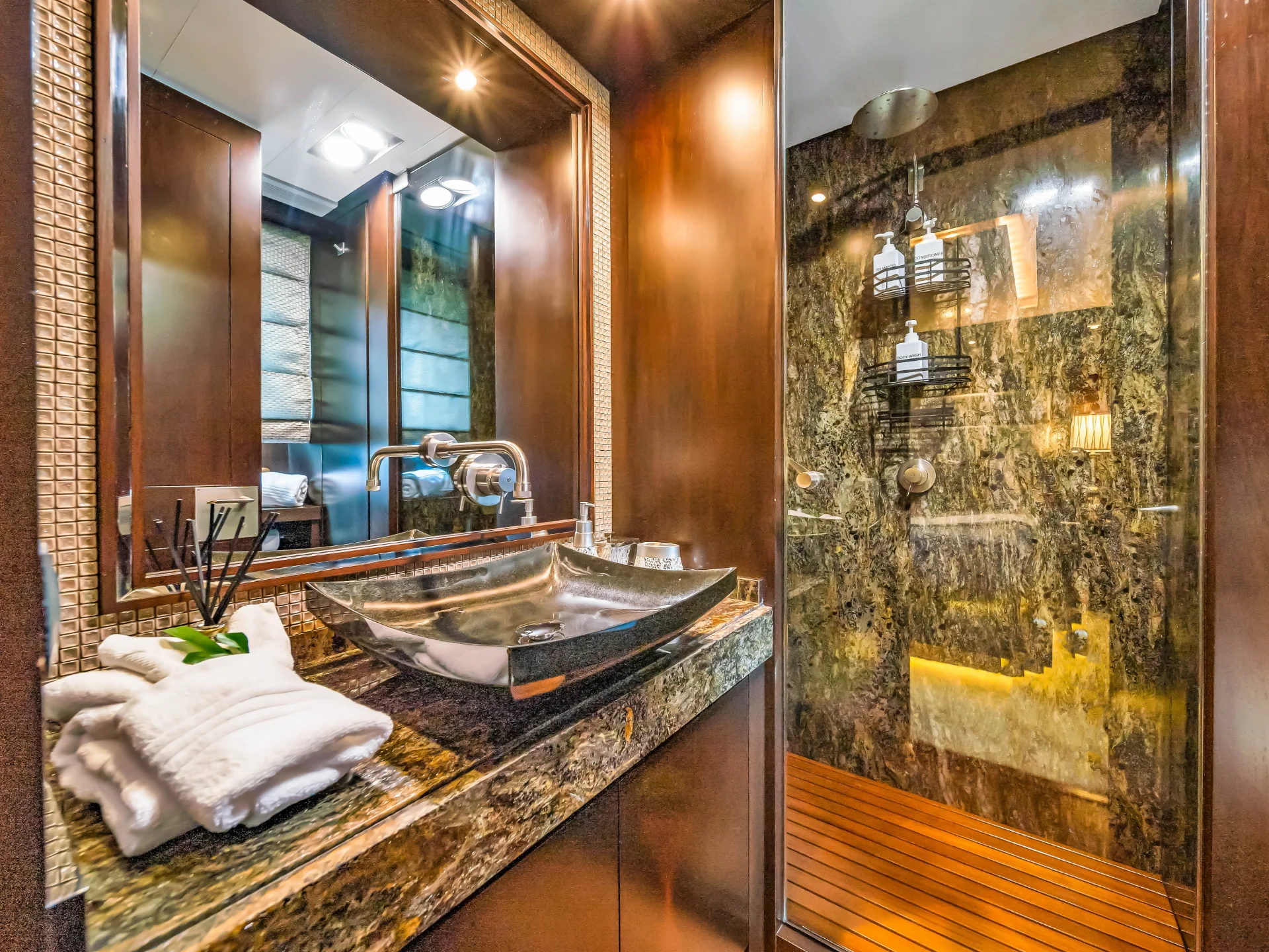 RYLAX | Azimut 116 - Azimut