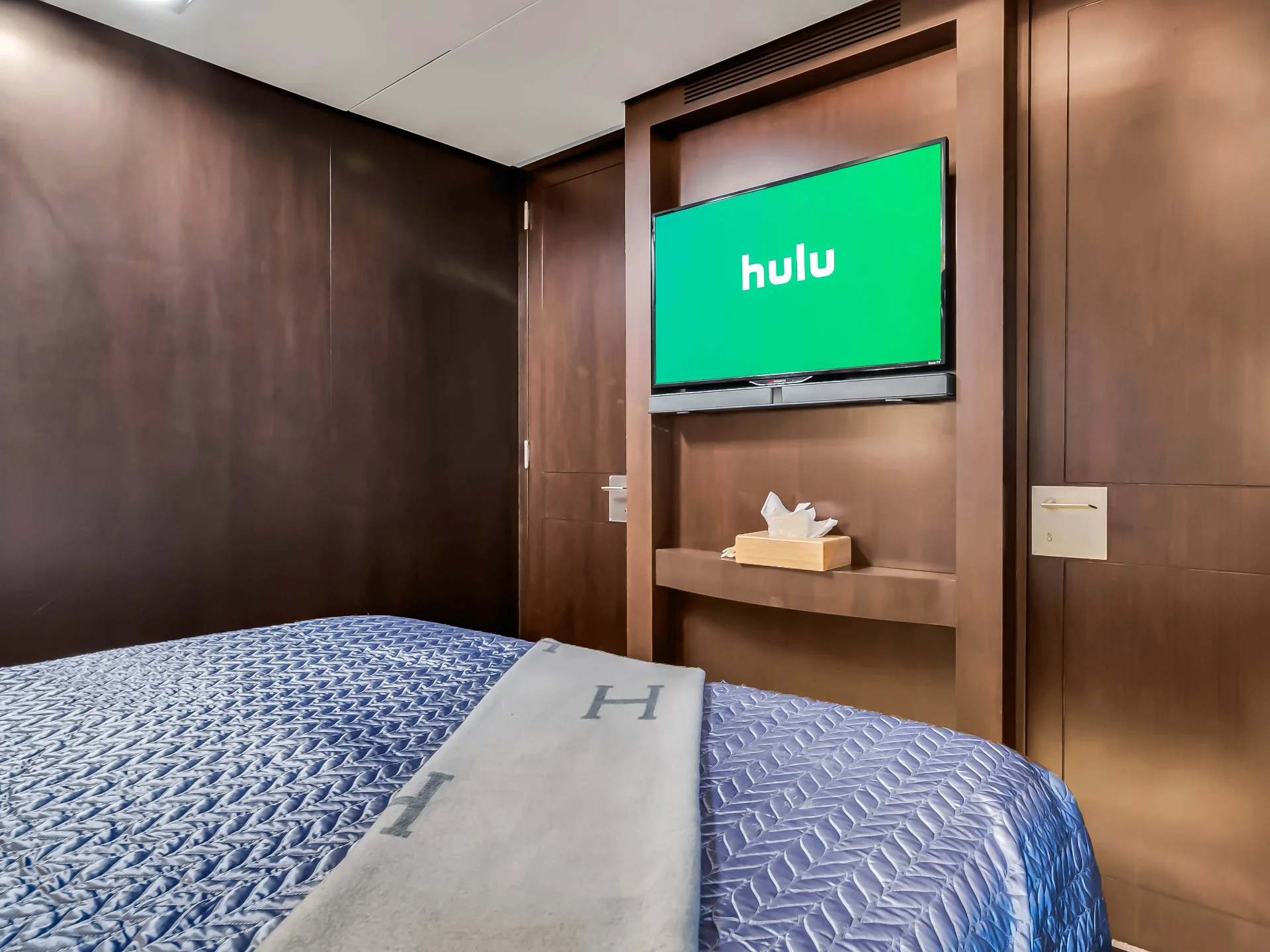 RYLAX | Azimut 116 - Azimut