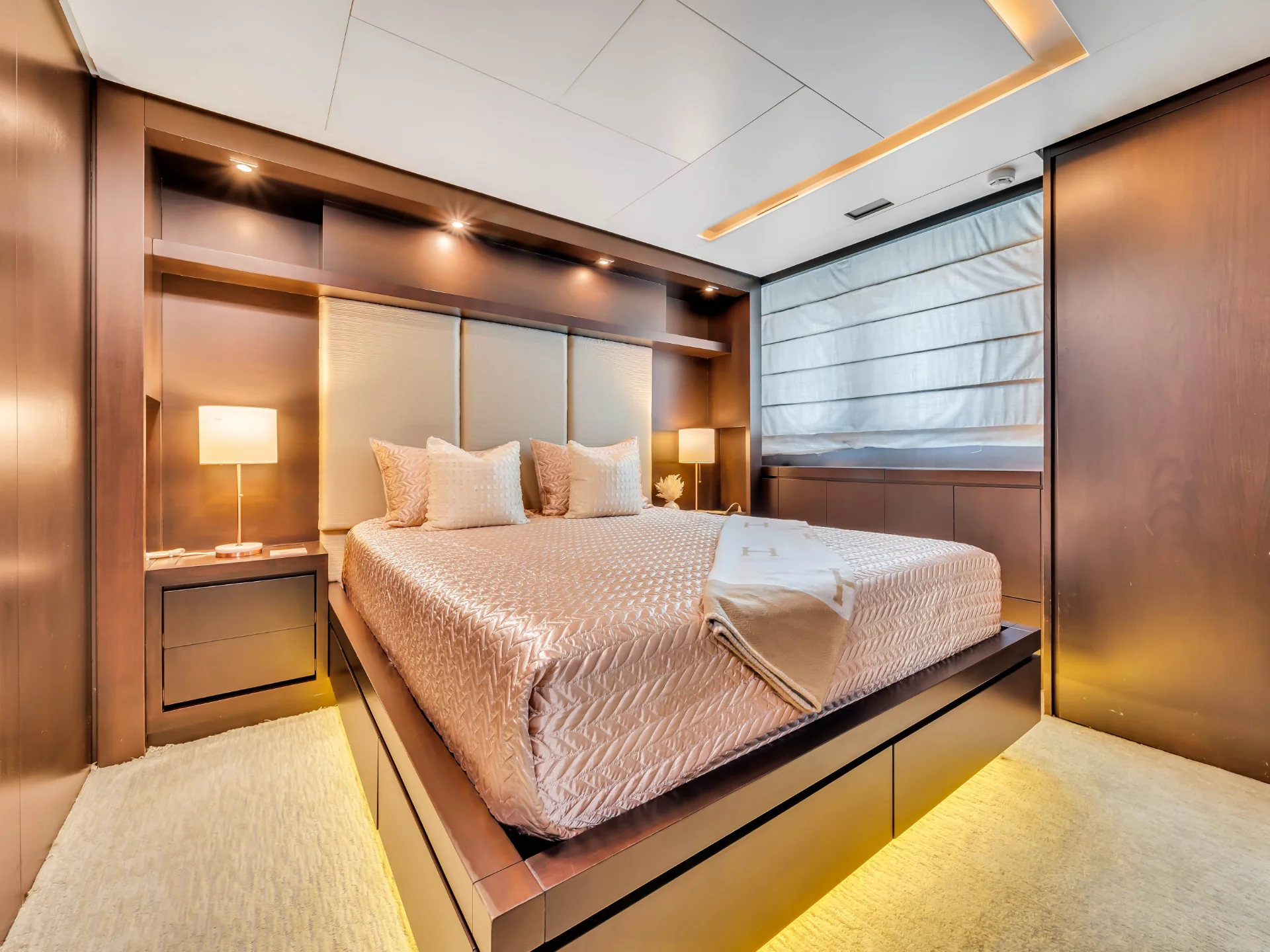 RYLAX | Azimut 116 - Azimut