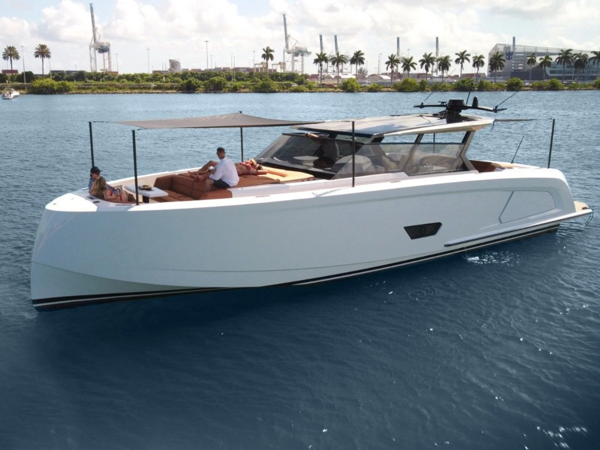 Vanquish VQ58 T-Top - Vanquish