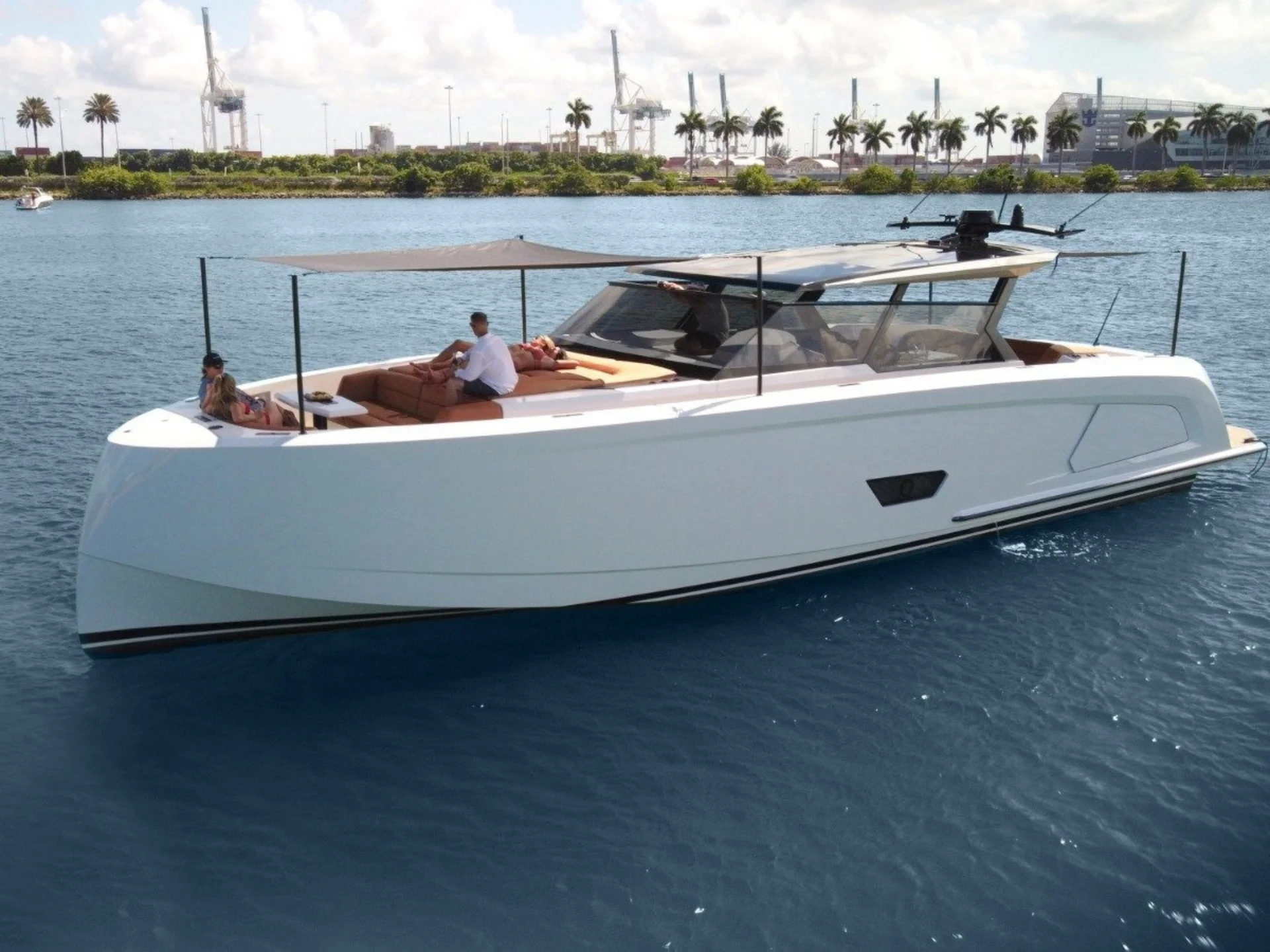 Vanquish VQ58 T-Top - Vanquish