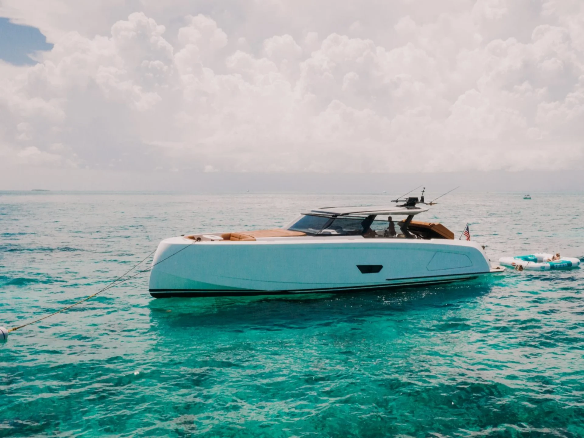 Vanquish VQ58 T-Top - Vanquish