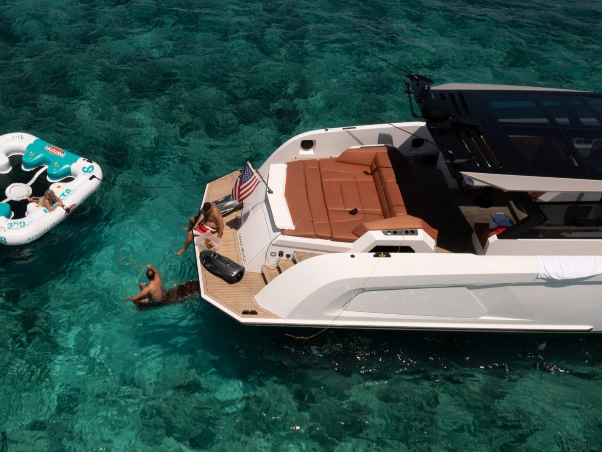 Vanquish VQ58 T-Top - Vanquish