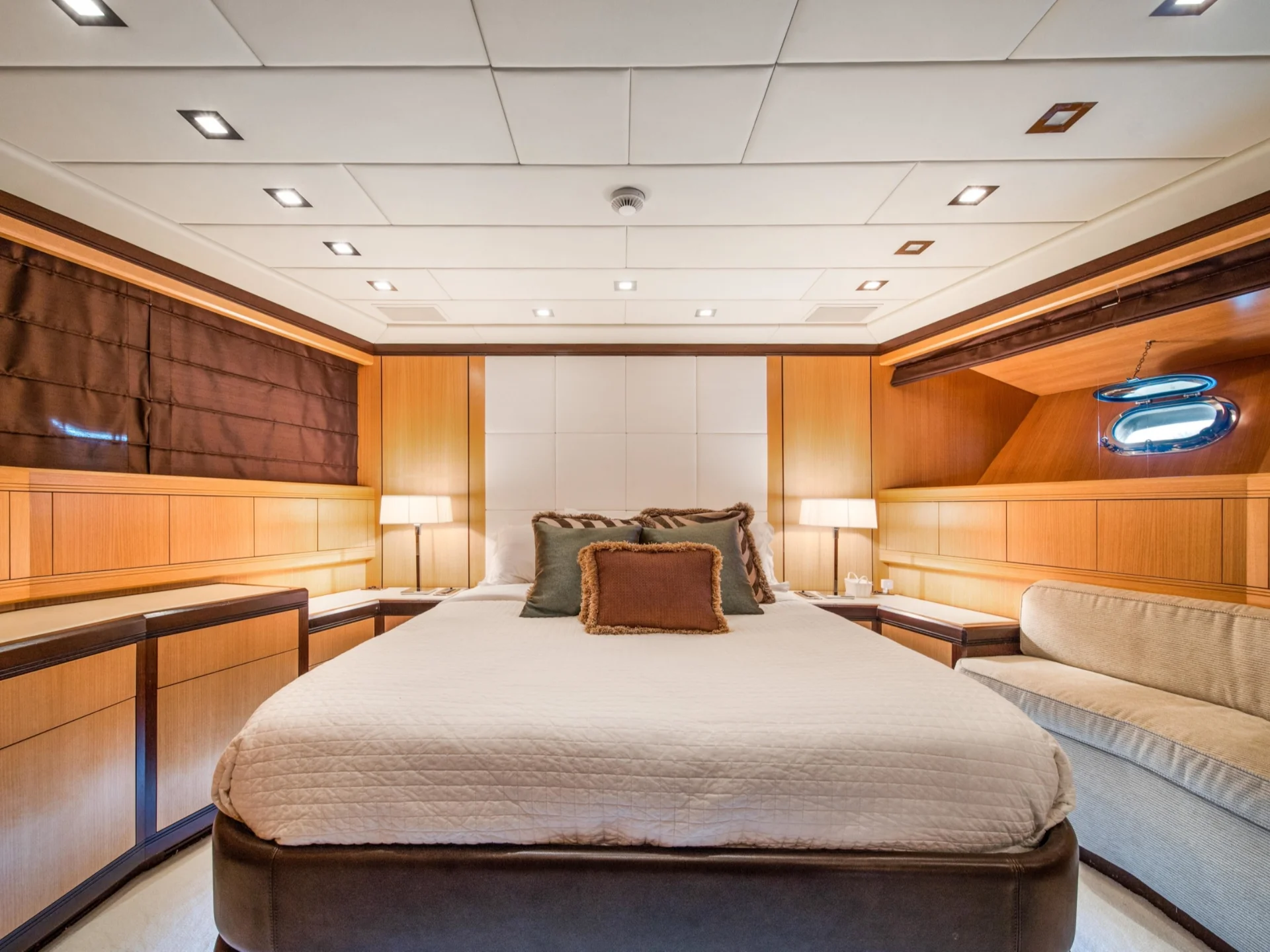 DAYA | Mangusta 105 - Mangusta