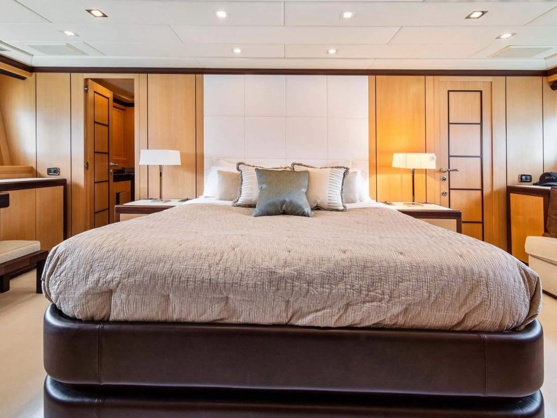 DAYA | Mangusta 105 - Mangusta