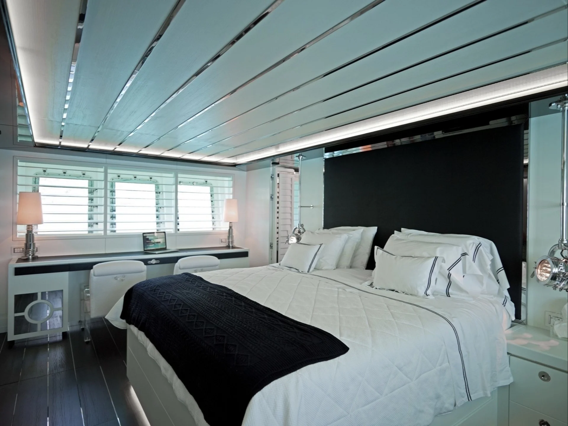 DOUBLE SHOT | Tecnomar 120 - Tecnomar