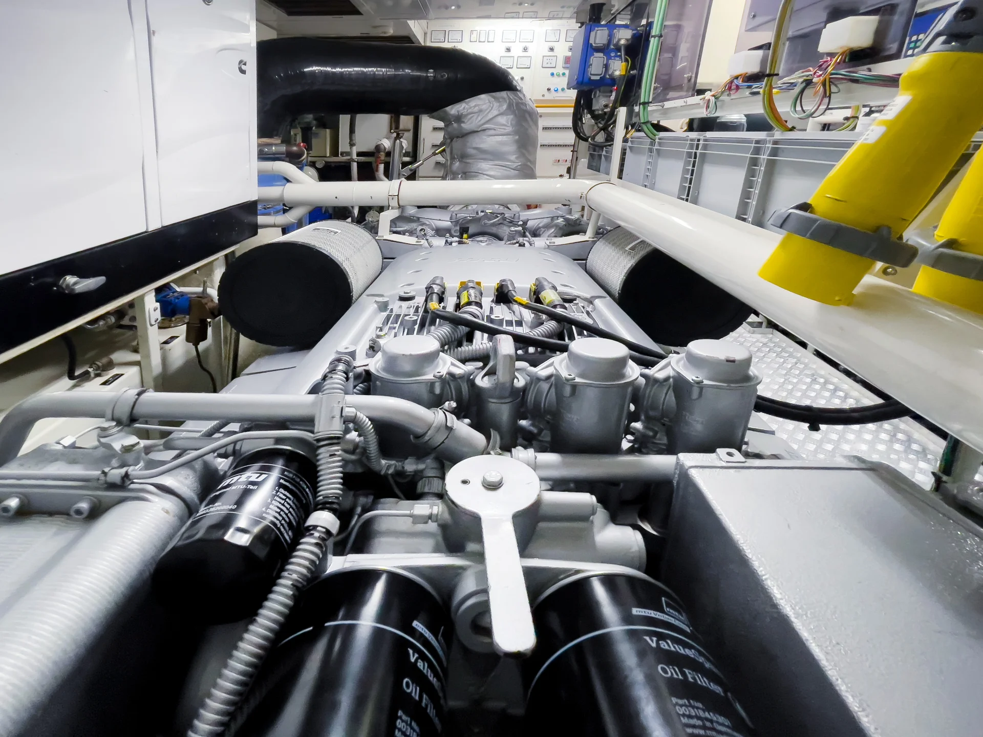 CASUAL | Dominator 100 - Dominator