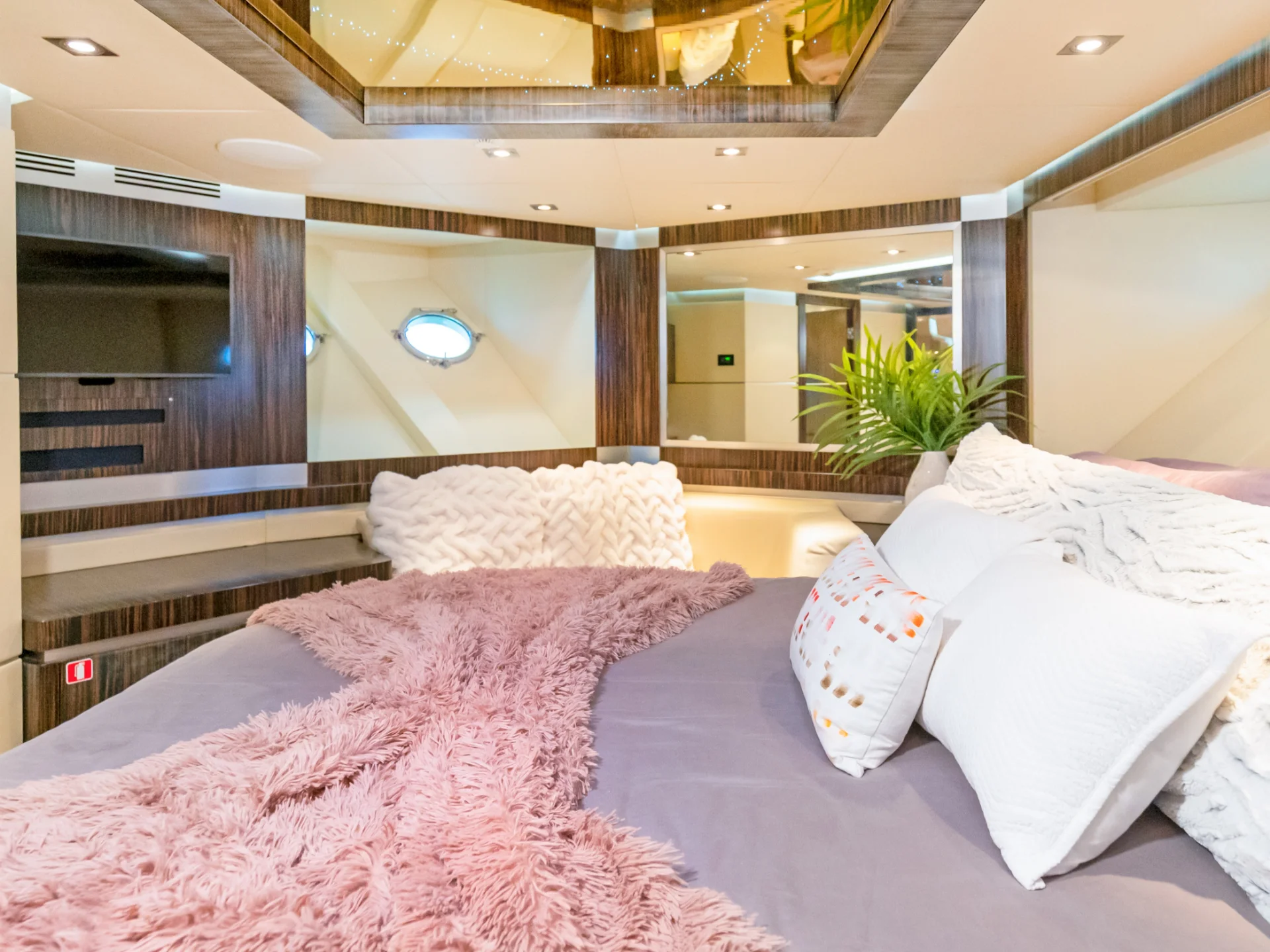 CASUAL | Dominator 100 - Dominator