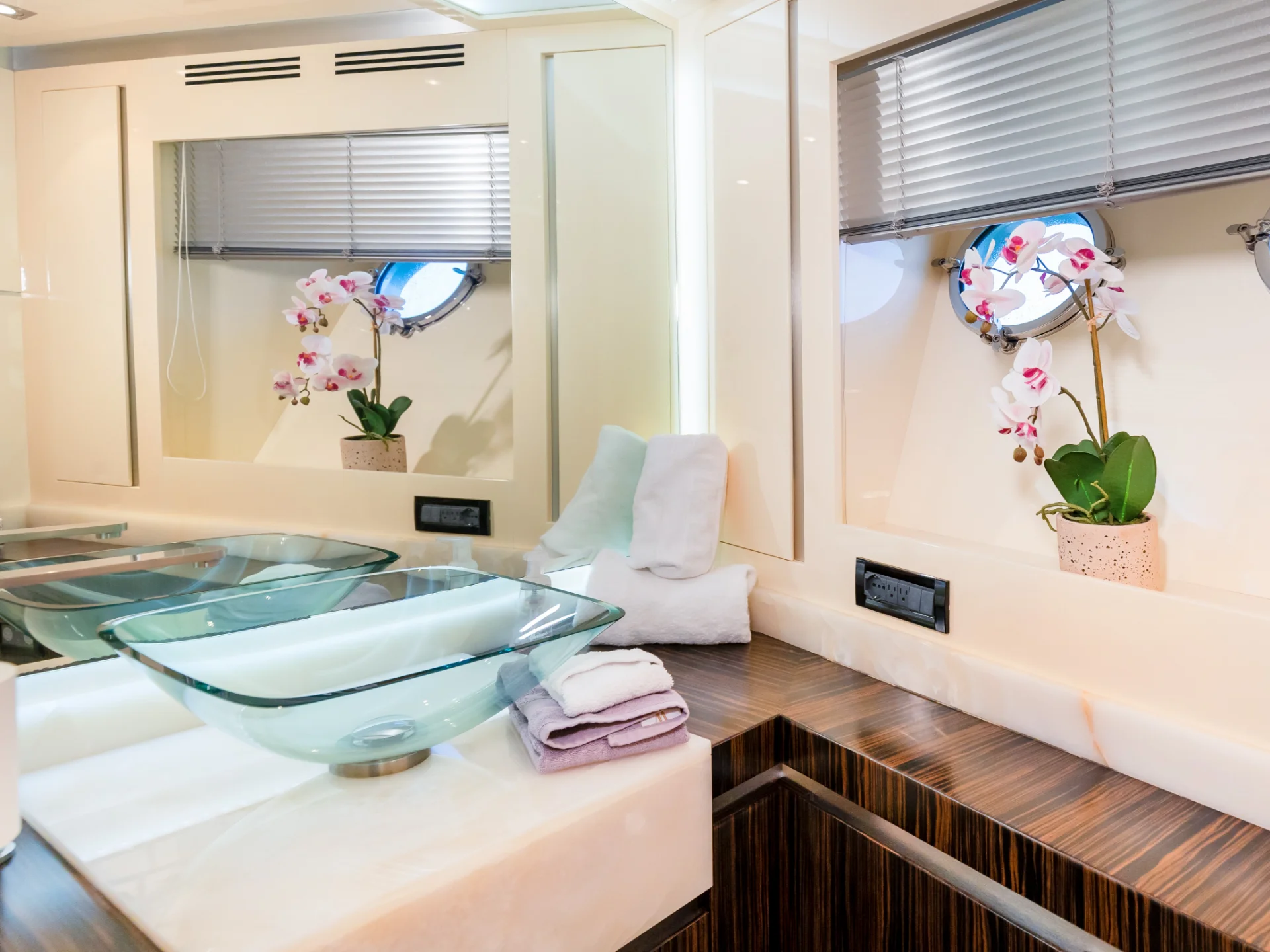 CASUAL | Dominator 100 - Dominator