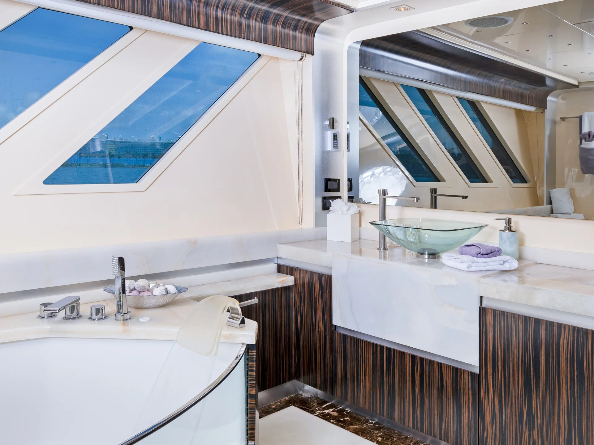 CASUAL | Dominator 100 - Dominator