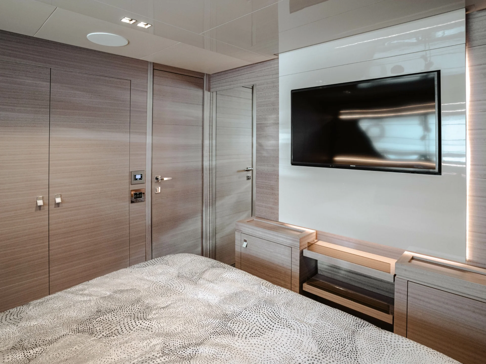 BONUS ROUND | Custom Line 92 - Custom Line