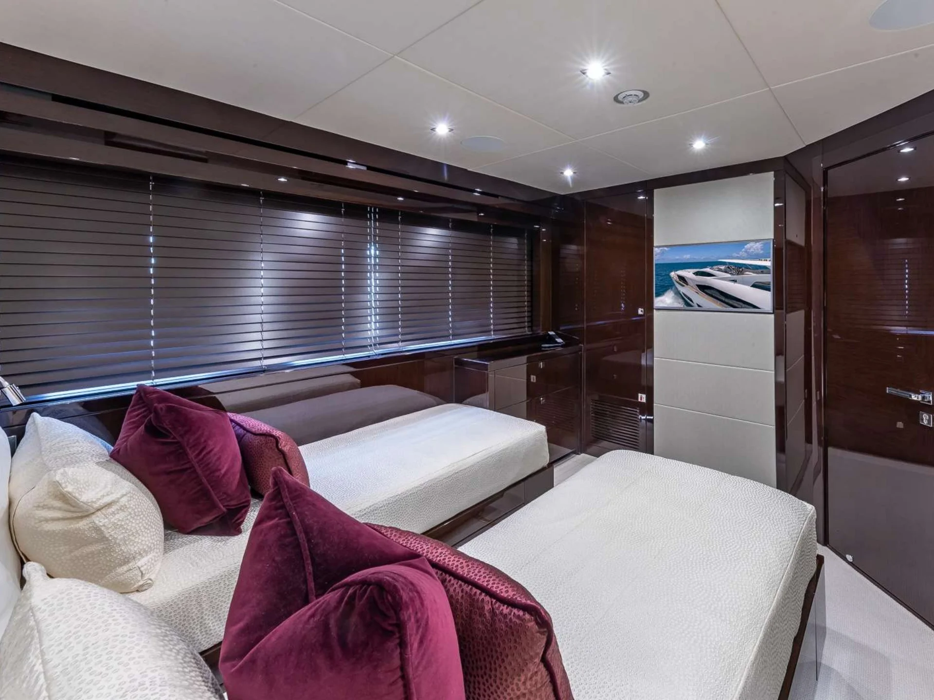 MIRRACLE | Sunseeker 95 - Sunseeker