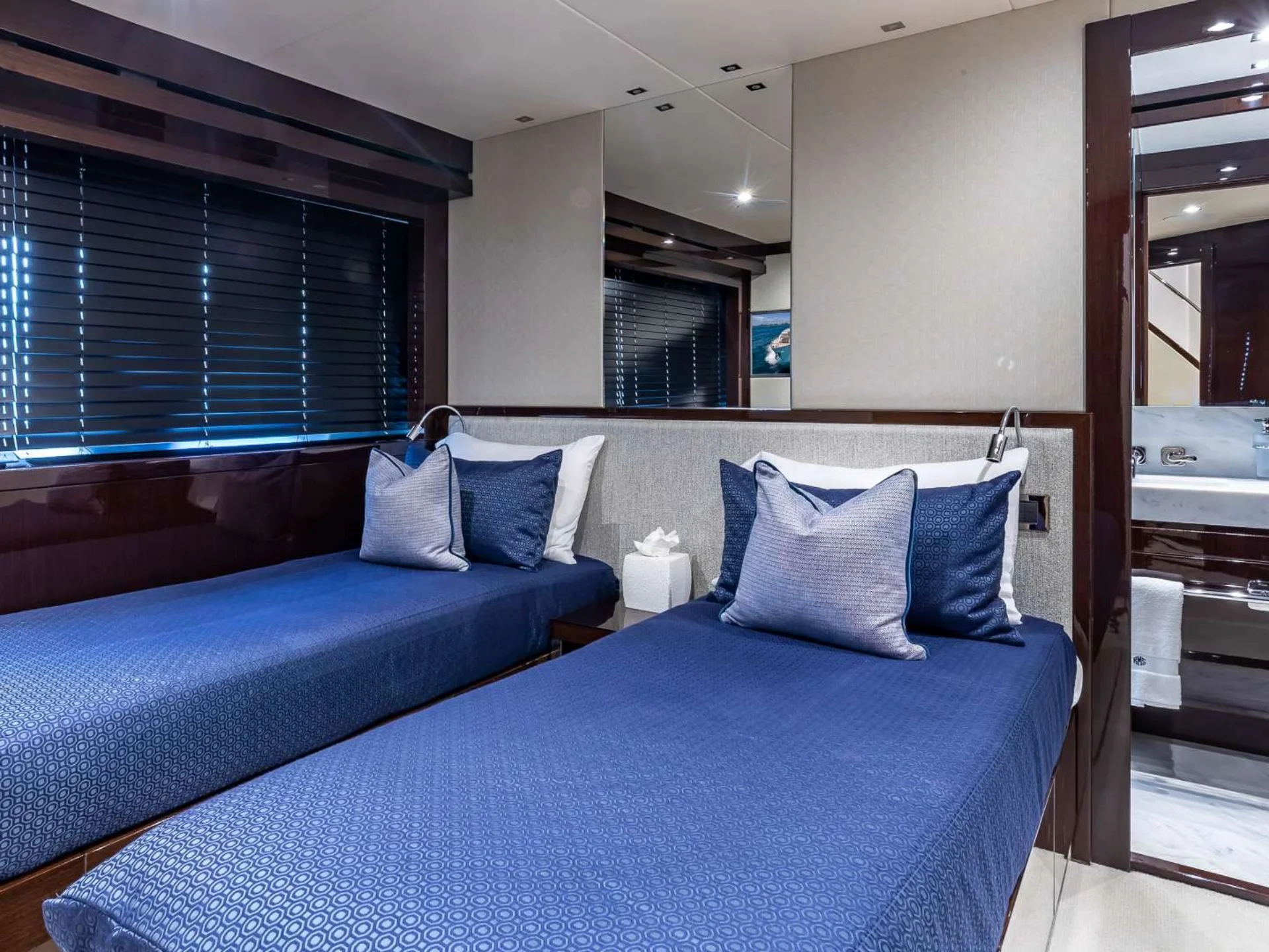 MIRRACLE | Sunseeker 95 - Sunseeker