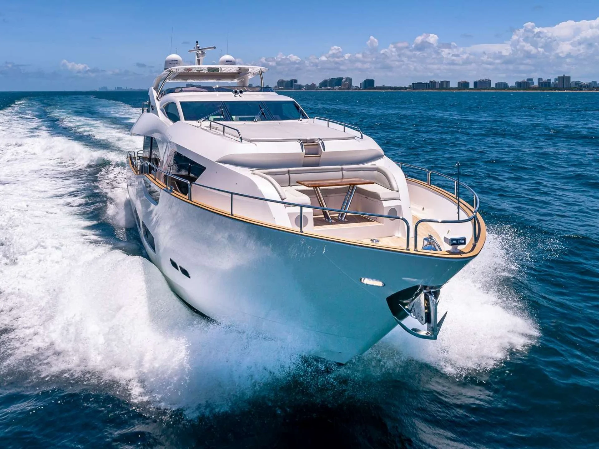 MIRRACLE | Sunseeker 95 - Sunseeker
