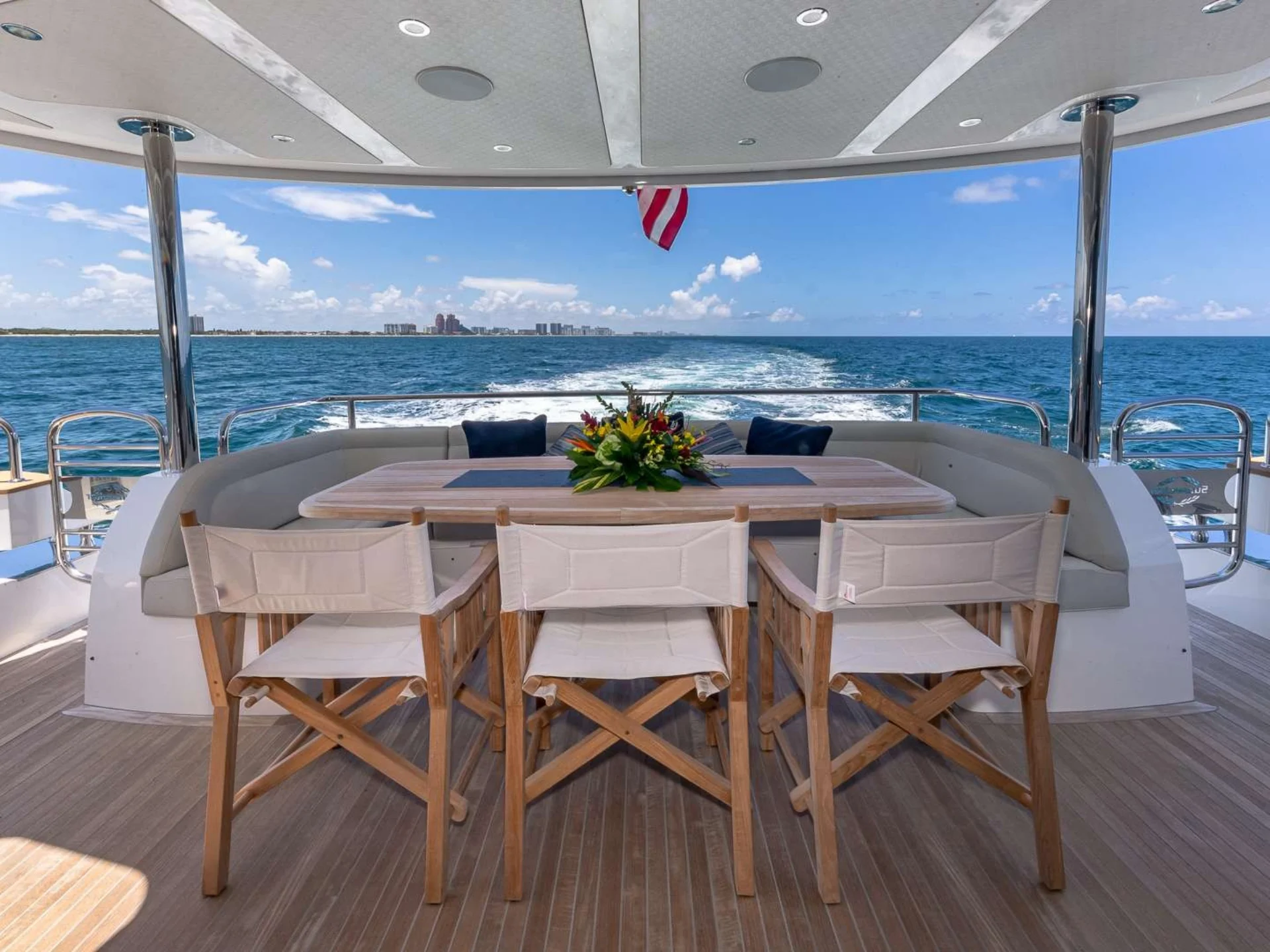 MIRRACLE | Sunseeker 95 - Sunseeker