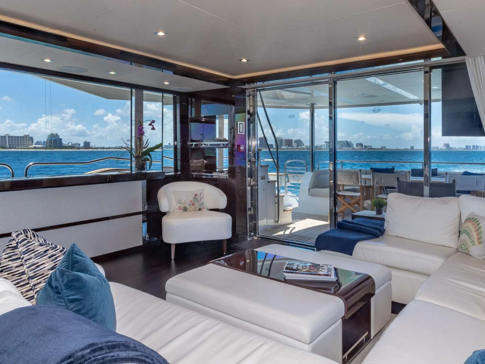 MIRRACLE | Sunseeker 95 - Sunseeker