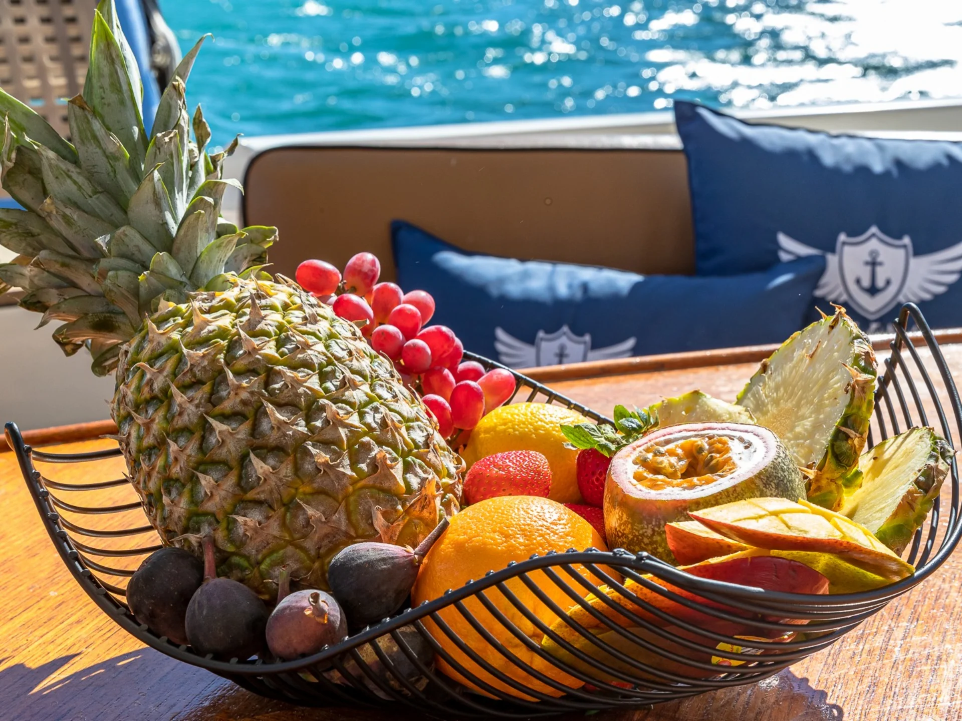 PRICELESS | Azimut 62 - Azimut