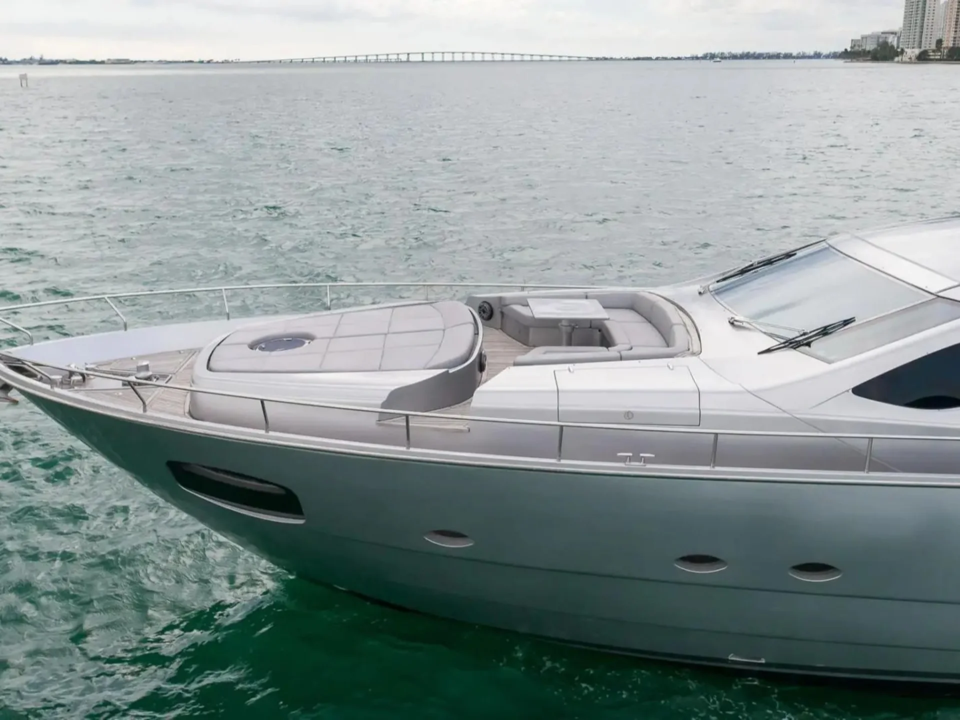 MILAGROS | Pershing 82 - Pershing