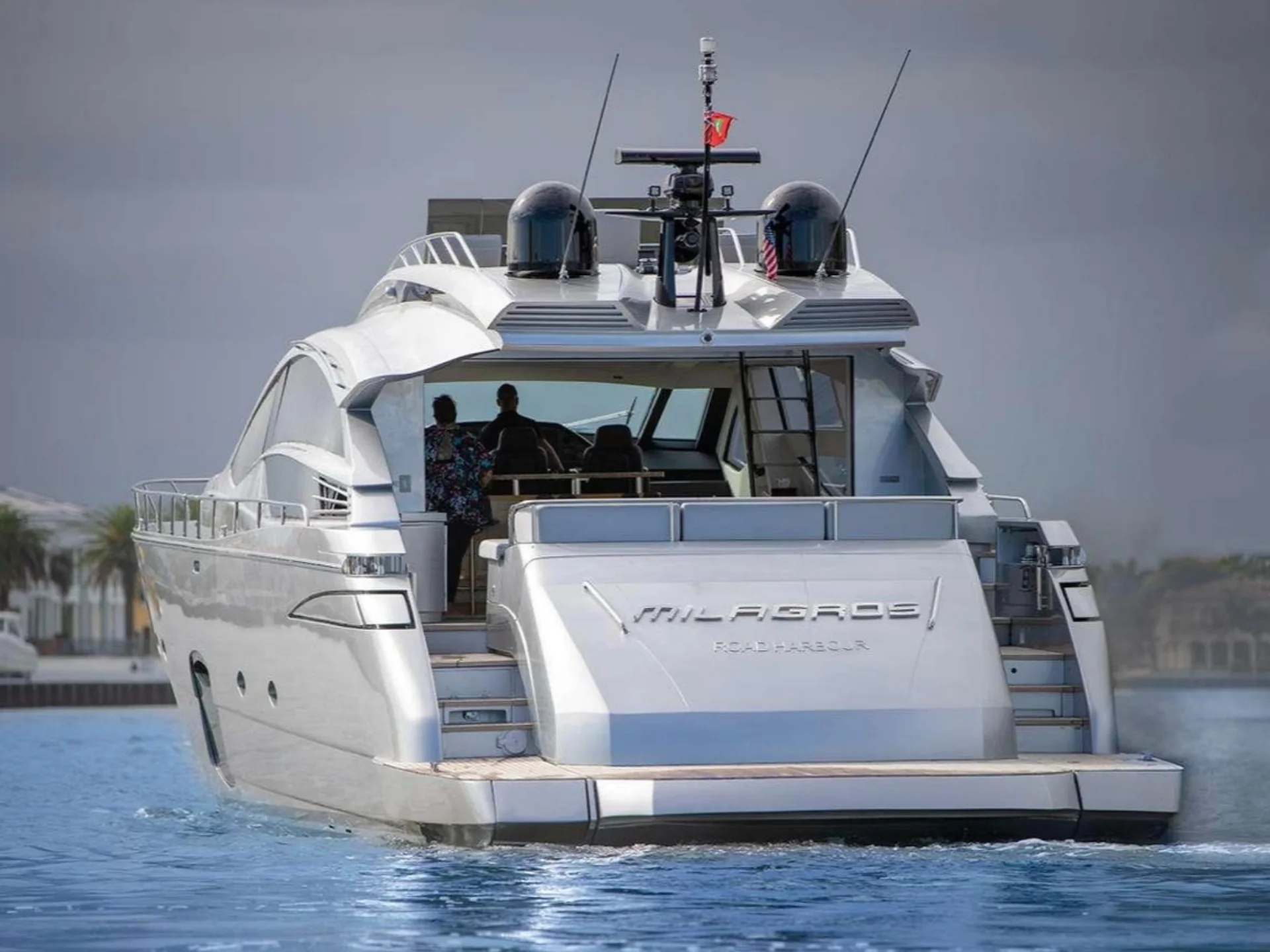 MILAGROS | Pershing 82 - Pershing