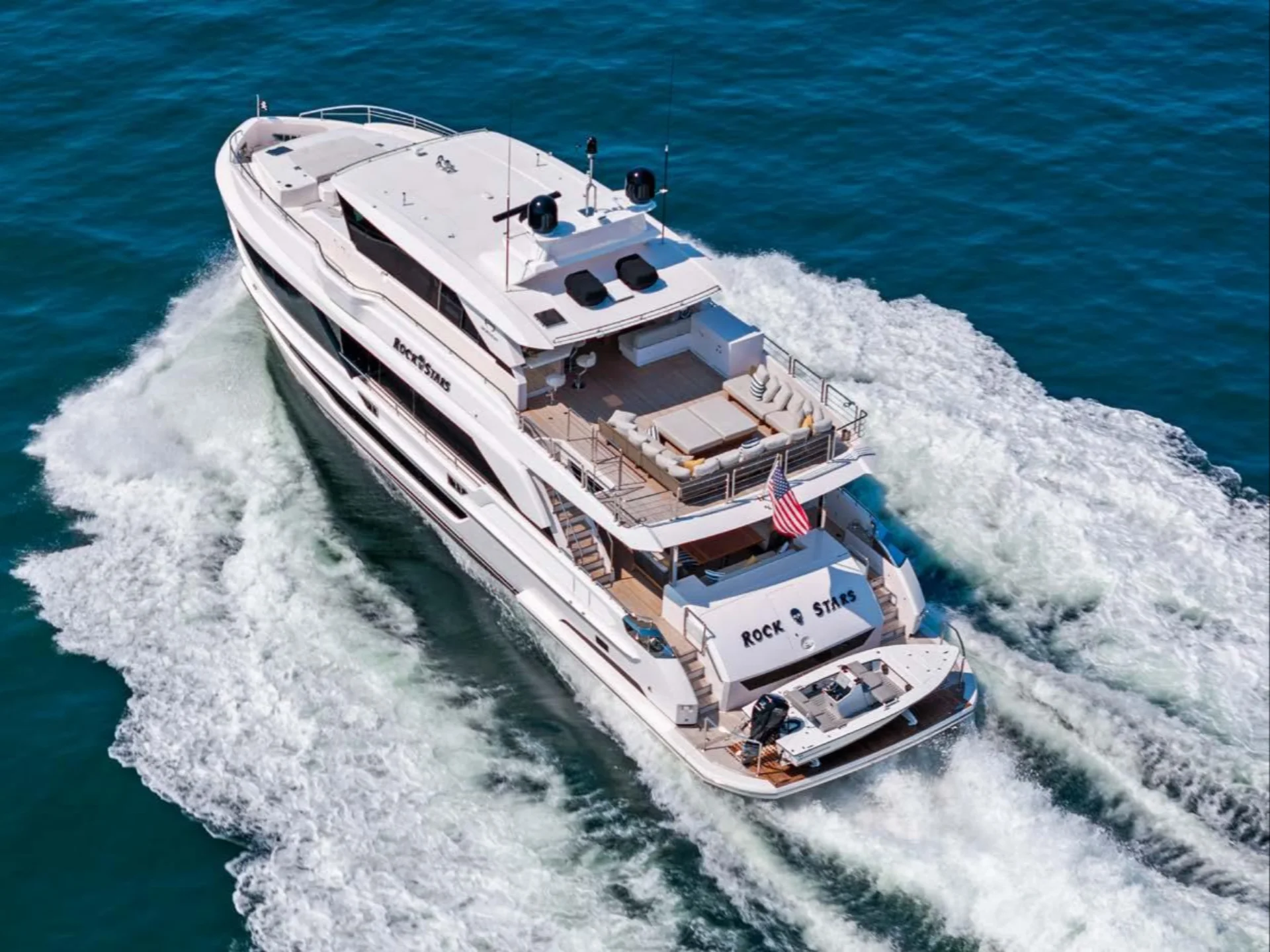 ROCK STARS - Horizon Motoryachts