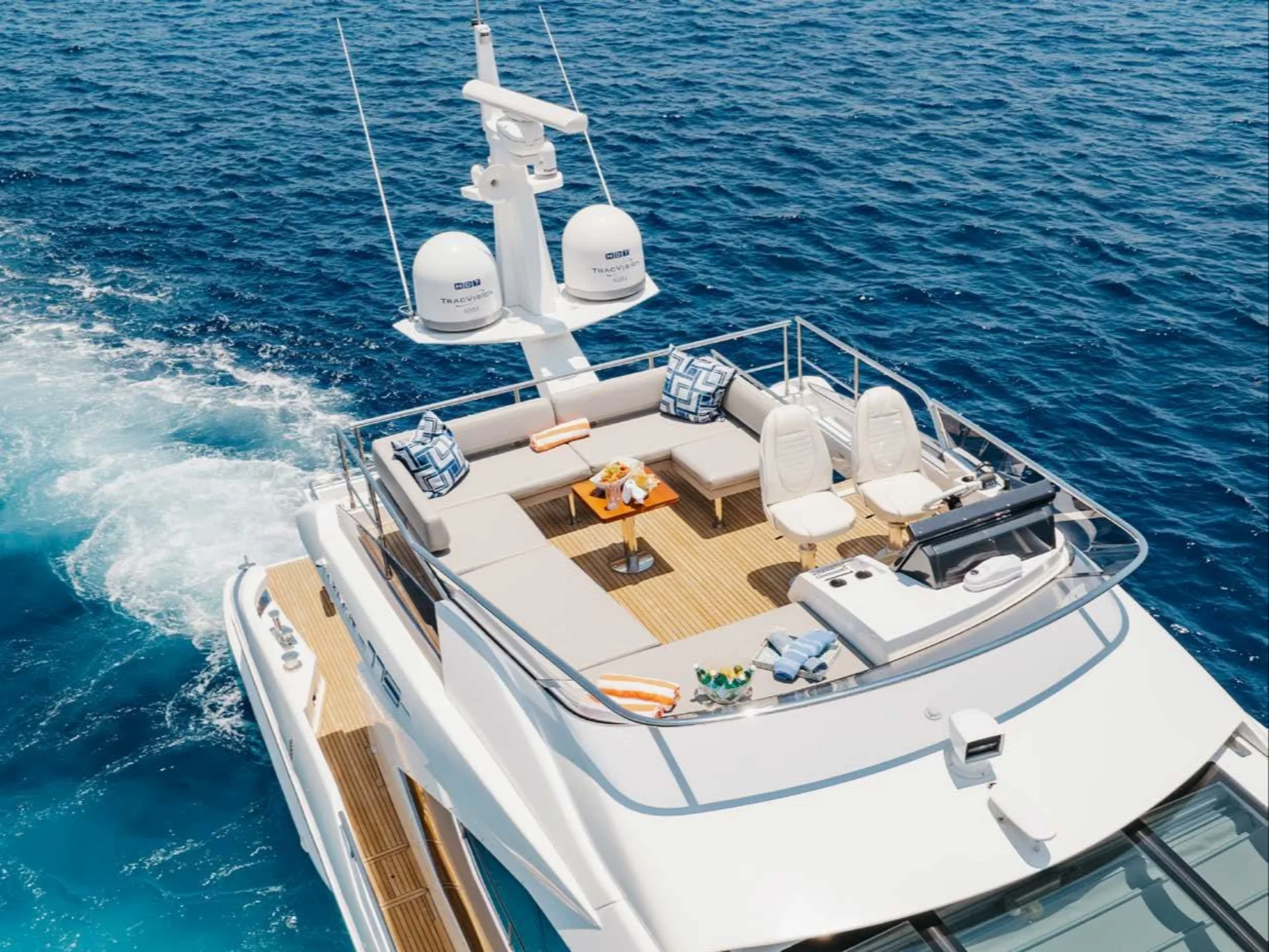 HIGH MAINTENANCE | Azimut 77S - Azimut