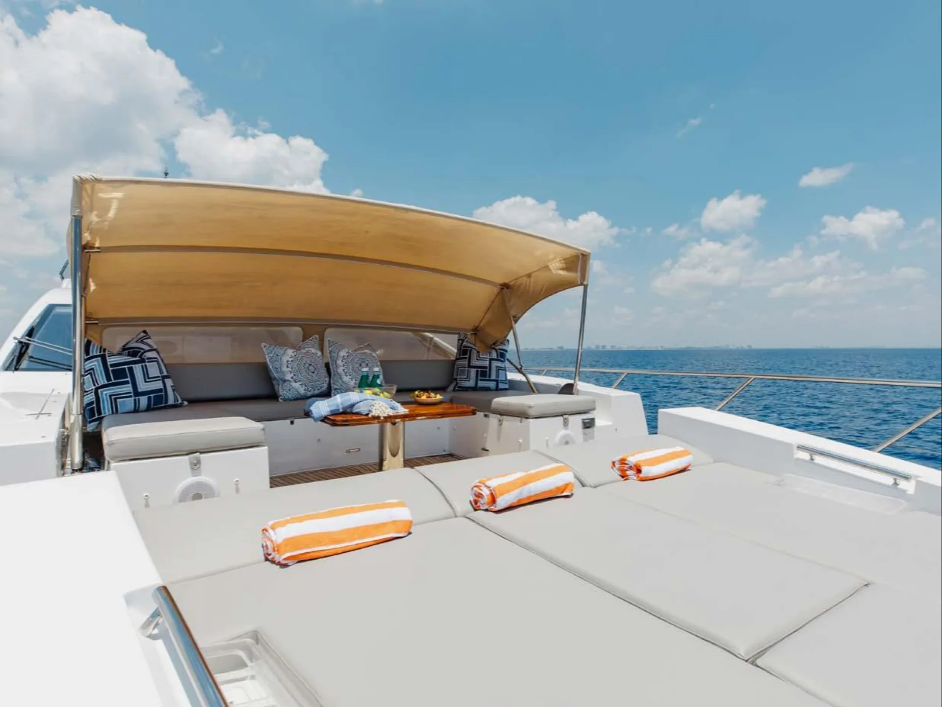 HIGH MAINTENANCE | Azimut 77S - Azimut