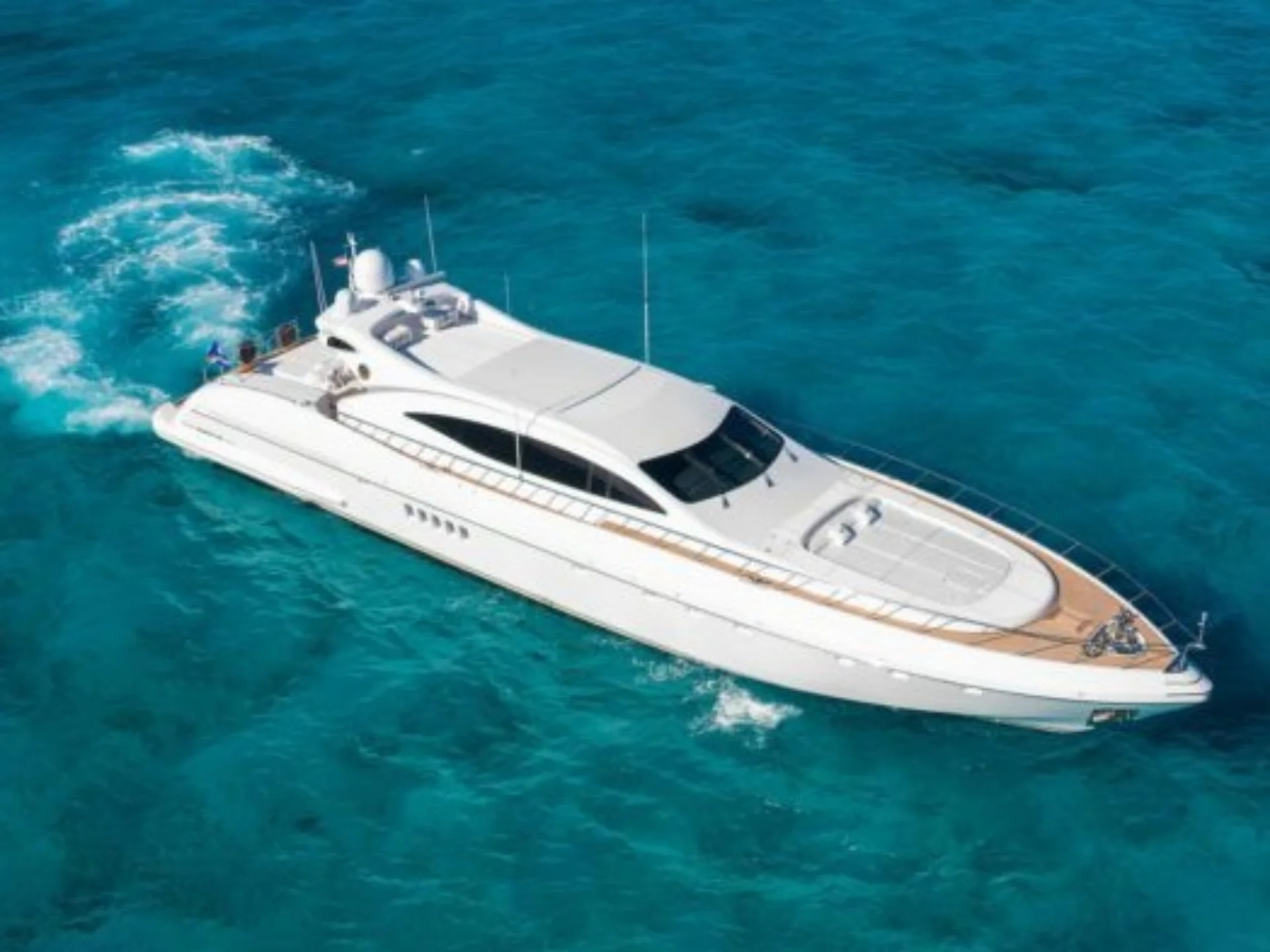 TOTAL | Mangusta 108 - Mangusta