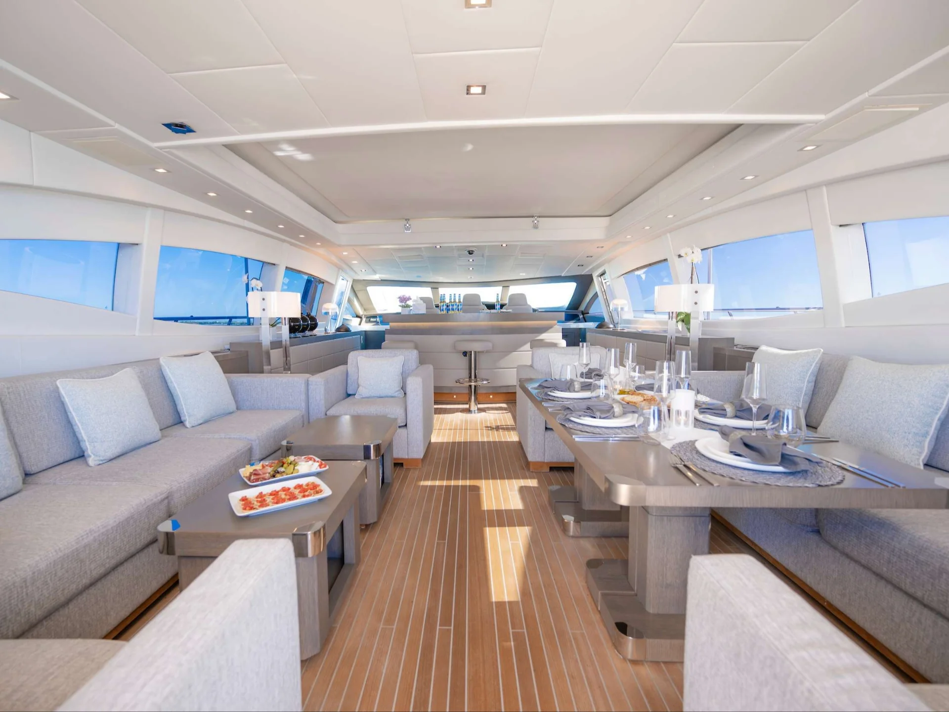 TOTAL | Mangusta 108 - Mangusta