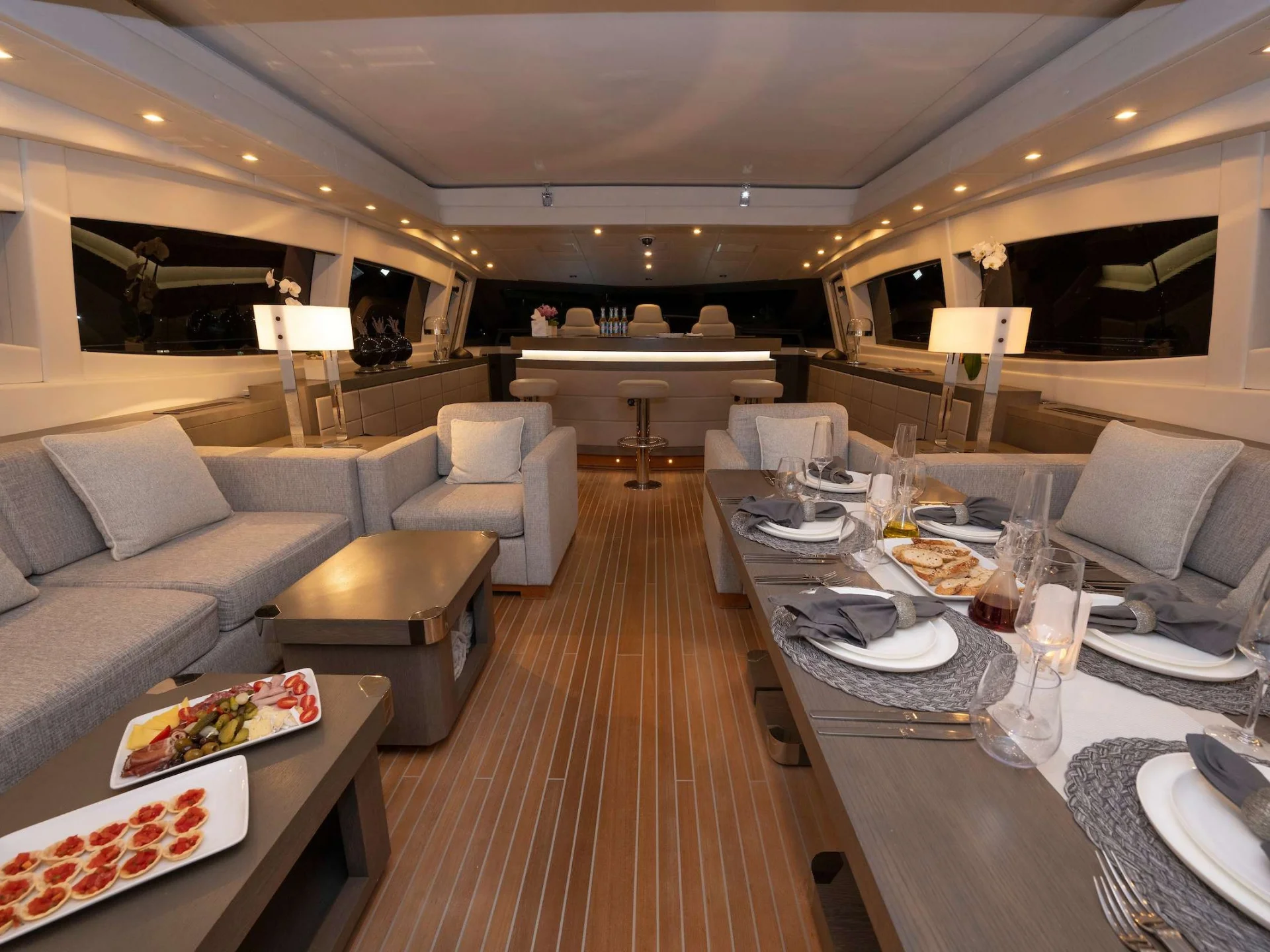 TOTAL | Mangusta 108 - Mangusta