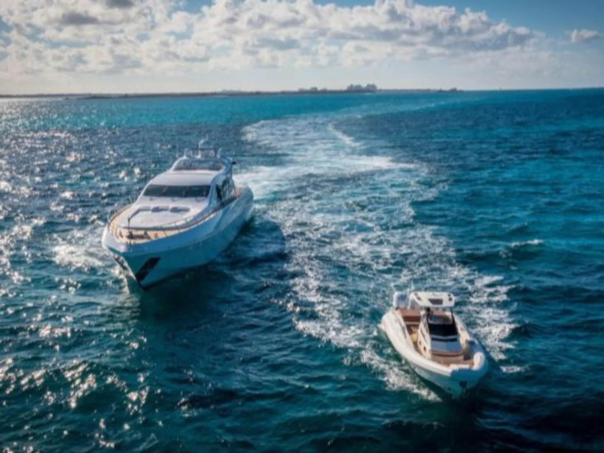 TOTAL | Mangusta 108 - Mangusta