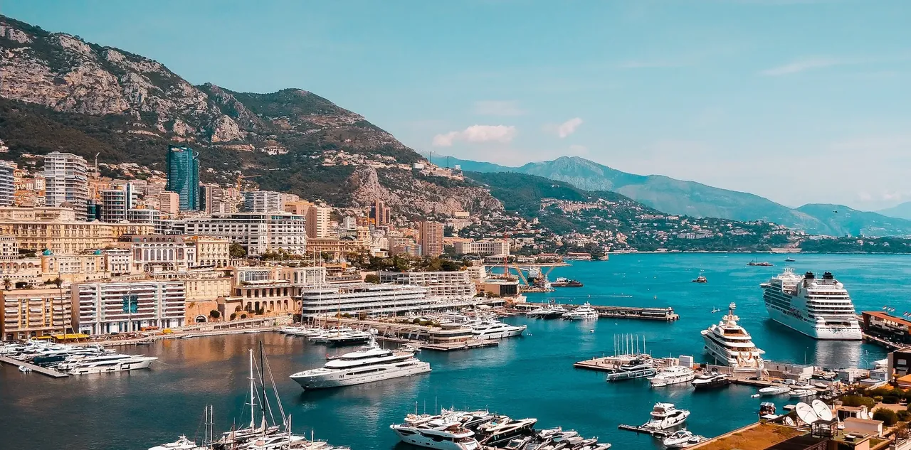 Maximising Charter Revenue: A Complete Guide for Yacht Owners
