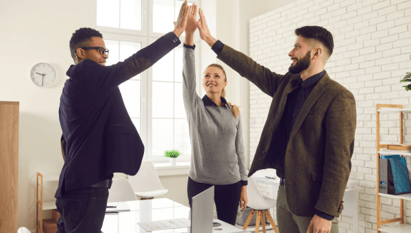 Os Três Pilares Essenciais de uma Empresa: Marketing, Comercial e Administrativo