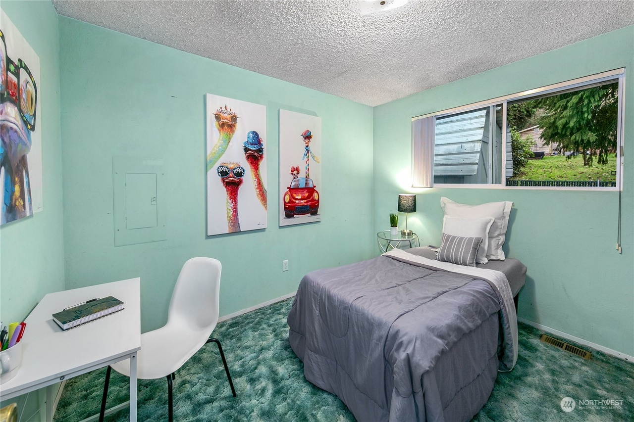 11435 8th Ave S Burien, WA 98168 - Interior/Exterior view 4