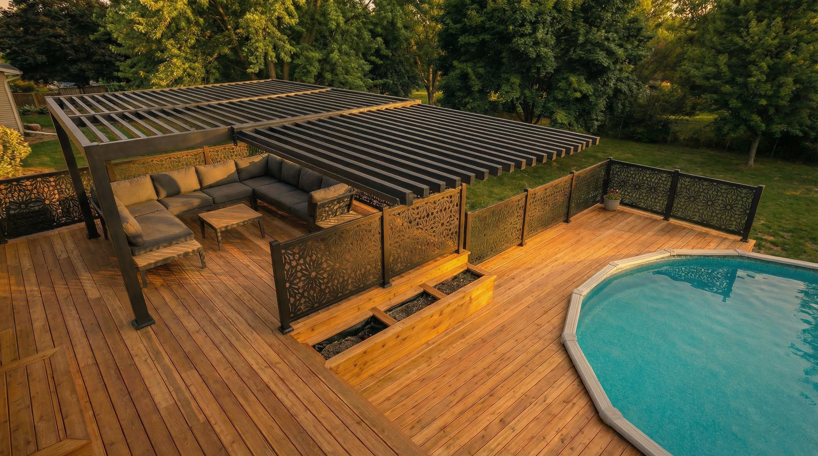 Après 1 - Vue aérienne deck 3 niveaux et piscine