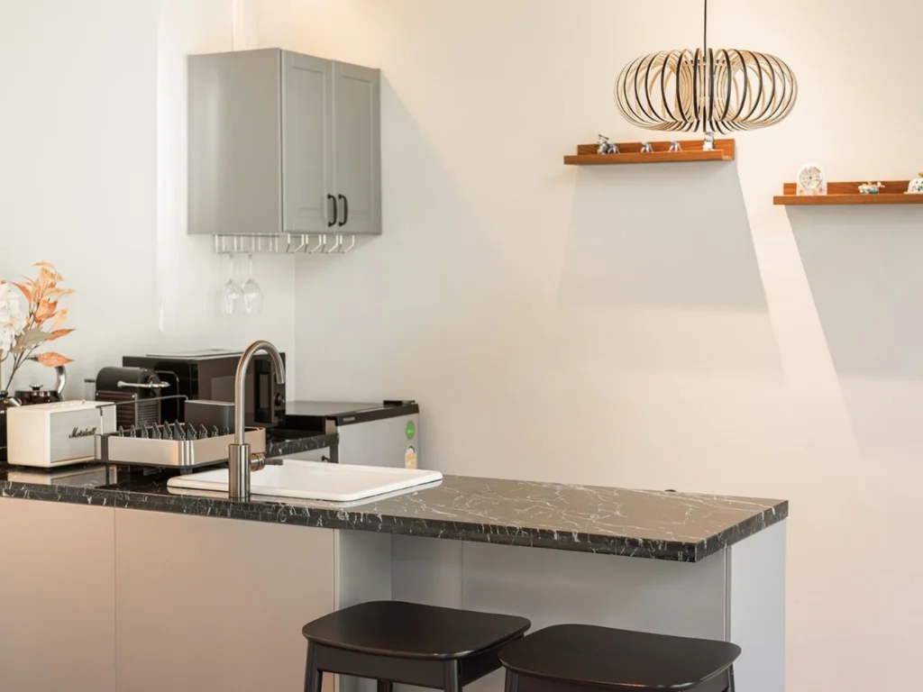 Villa with Lake View