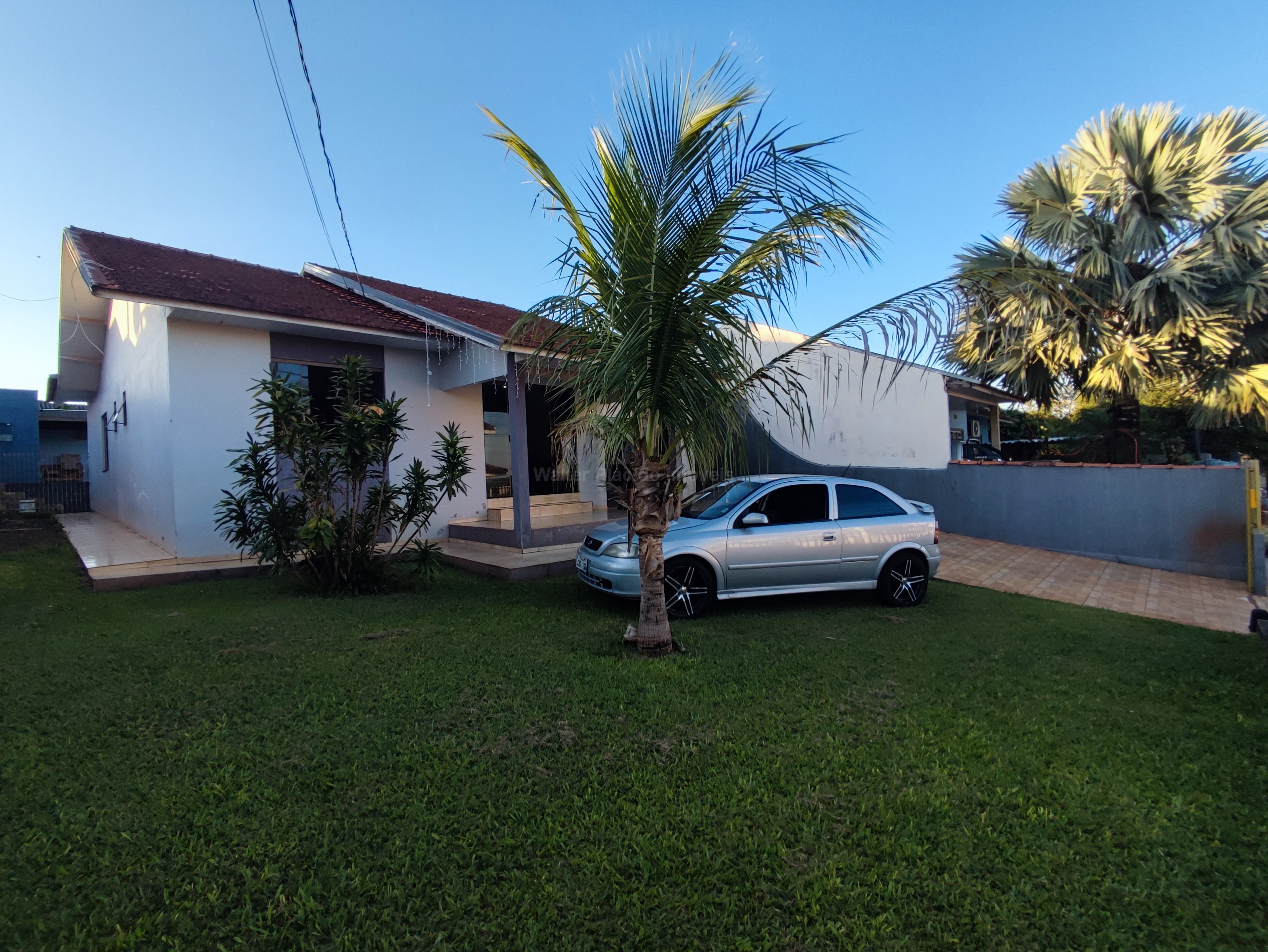 🏡 CASA COM PISCINA E TERRENO AMPLO NO JARDIM CONCÓRDIA