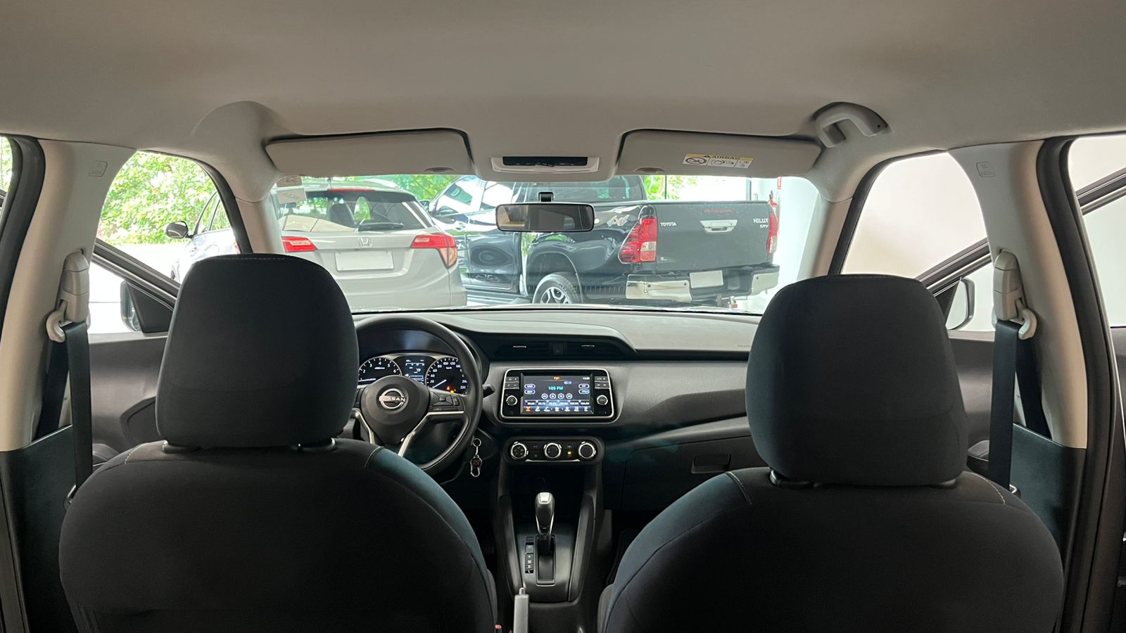  NISSAN   KICKS   - Foto 2