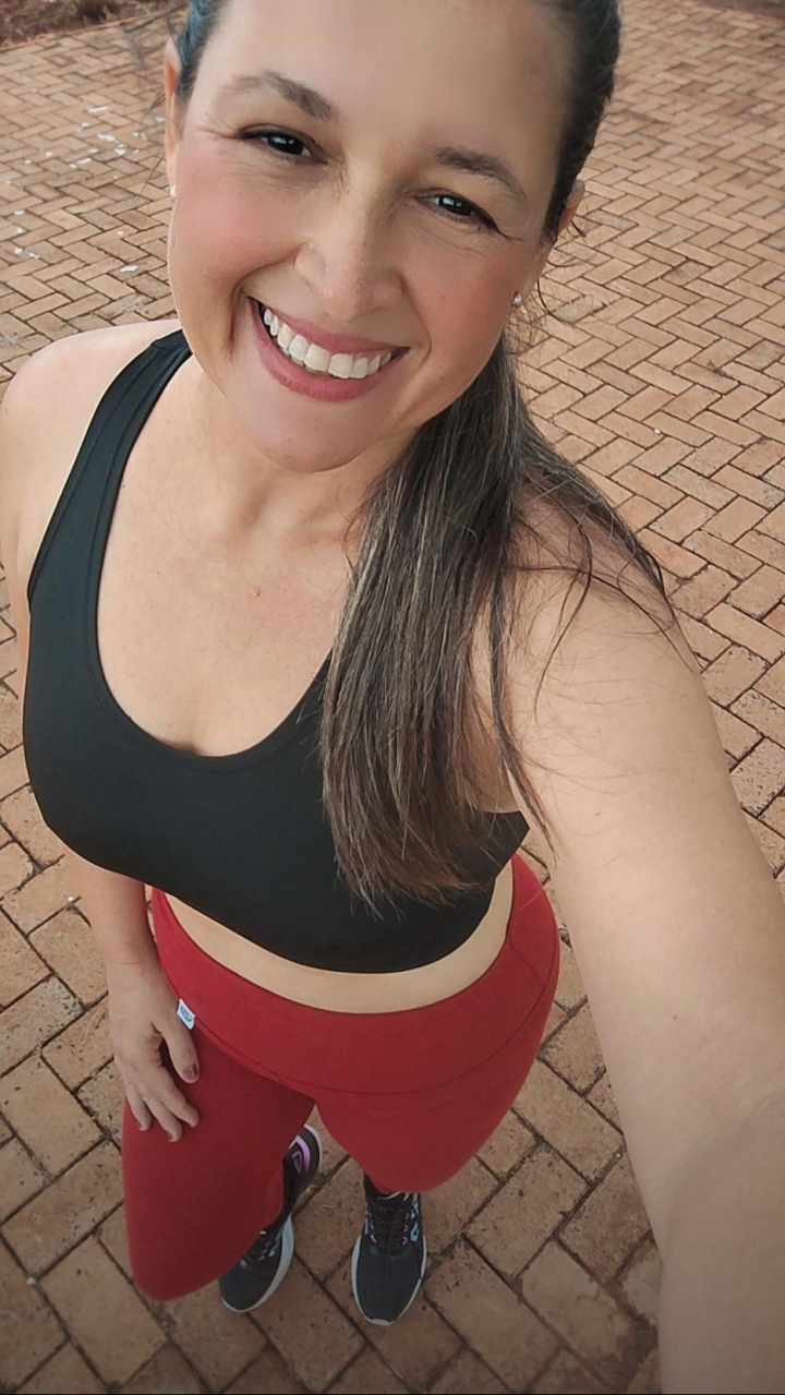 HELDA MIRELLI RODRIGUES GOMES