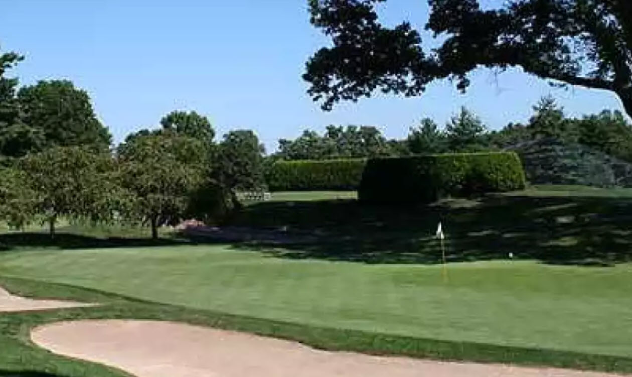 Echo Lake Country Club