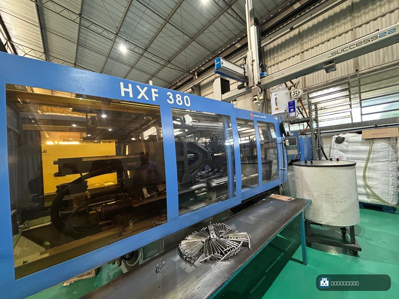 Pavan Zanetti HXF 380 — Injetora de Plástico Usado