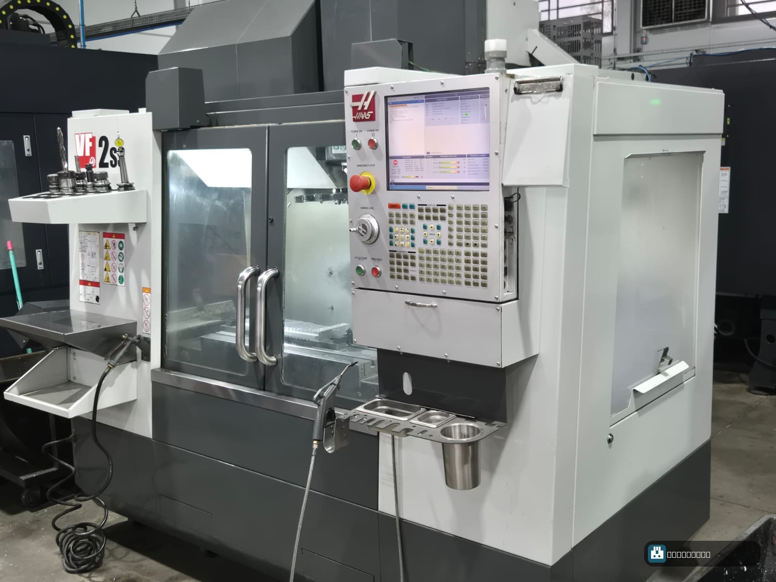 Haas VF-2SS — Centro de Usinagem Vertical Haas VF-2SS Usado