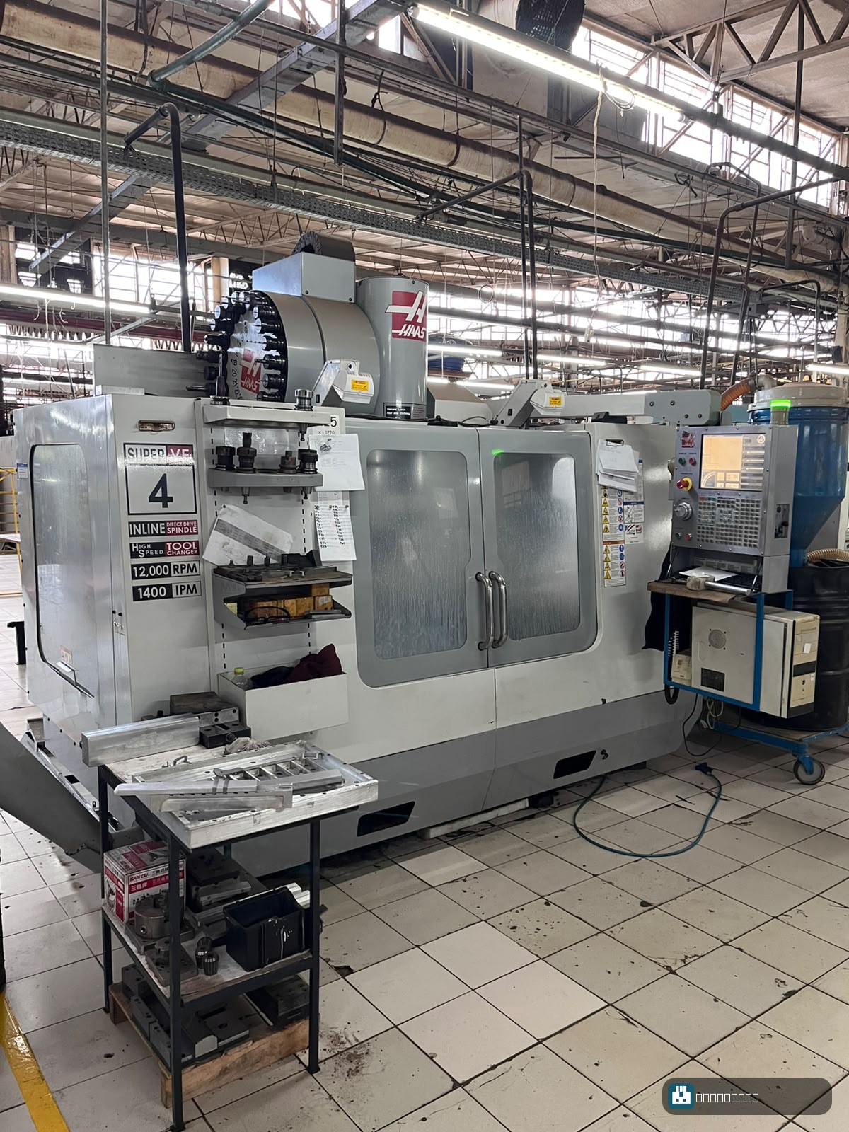 Haas VF-4SS — Centro de Usinagem Vertical Haas VF-4SS Usado