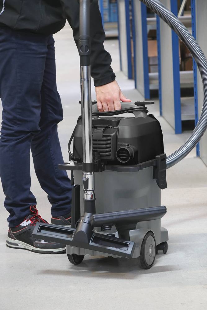 ASPIRATEUR EAU ET POUSSIERE 20L 230V 1200W CUVE PLASTIQUE PRISE ELECTROPORTATIF - Vignette 3