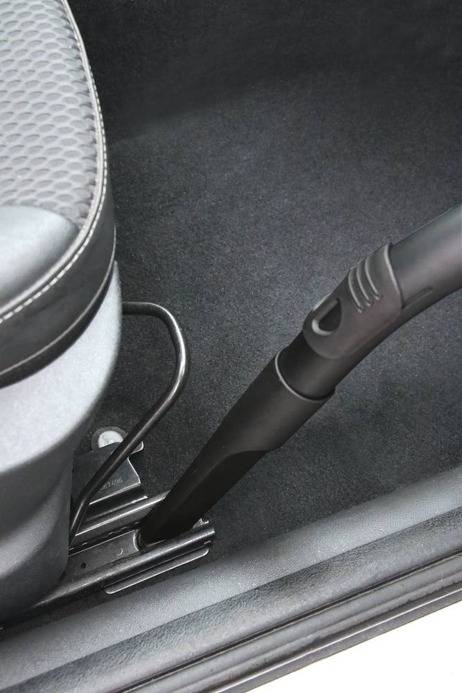 ASPIRATEUR EAU ET POUSSIERE 20L 230V 1200W CUVE PLASTIQUE PRISE ELECTROPORTATIF - Vignette 6